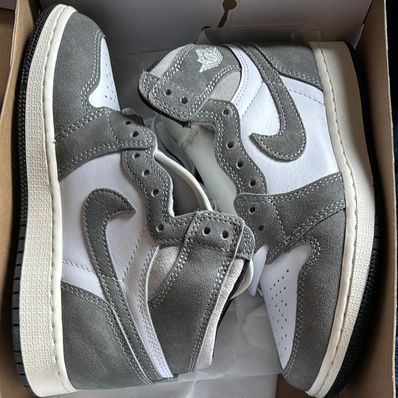 Nike GS Air Jordan 1 Retro High OG "Black and Smoke Grey"