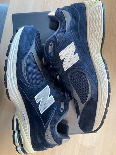 New Balance 2002R "Eclipse/Castlerock"