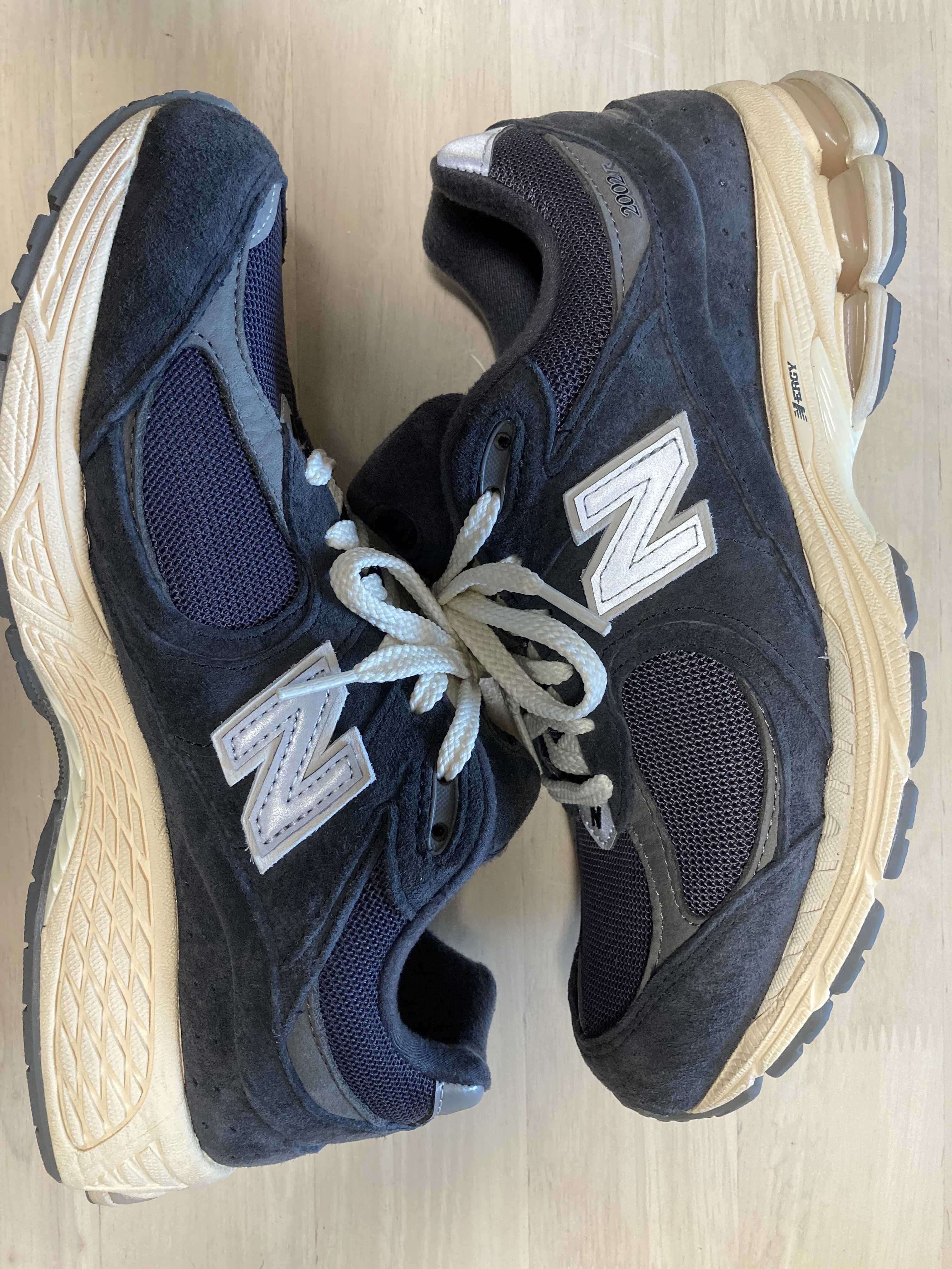 New Balance 2002R "Phantom"