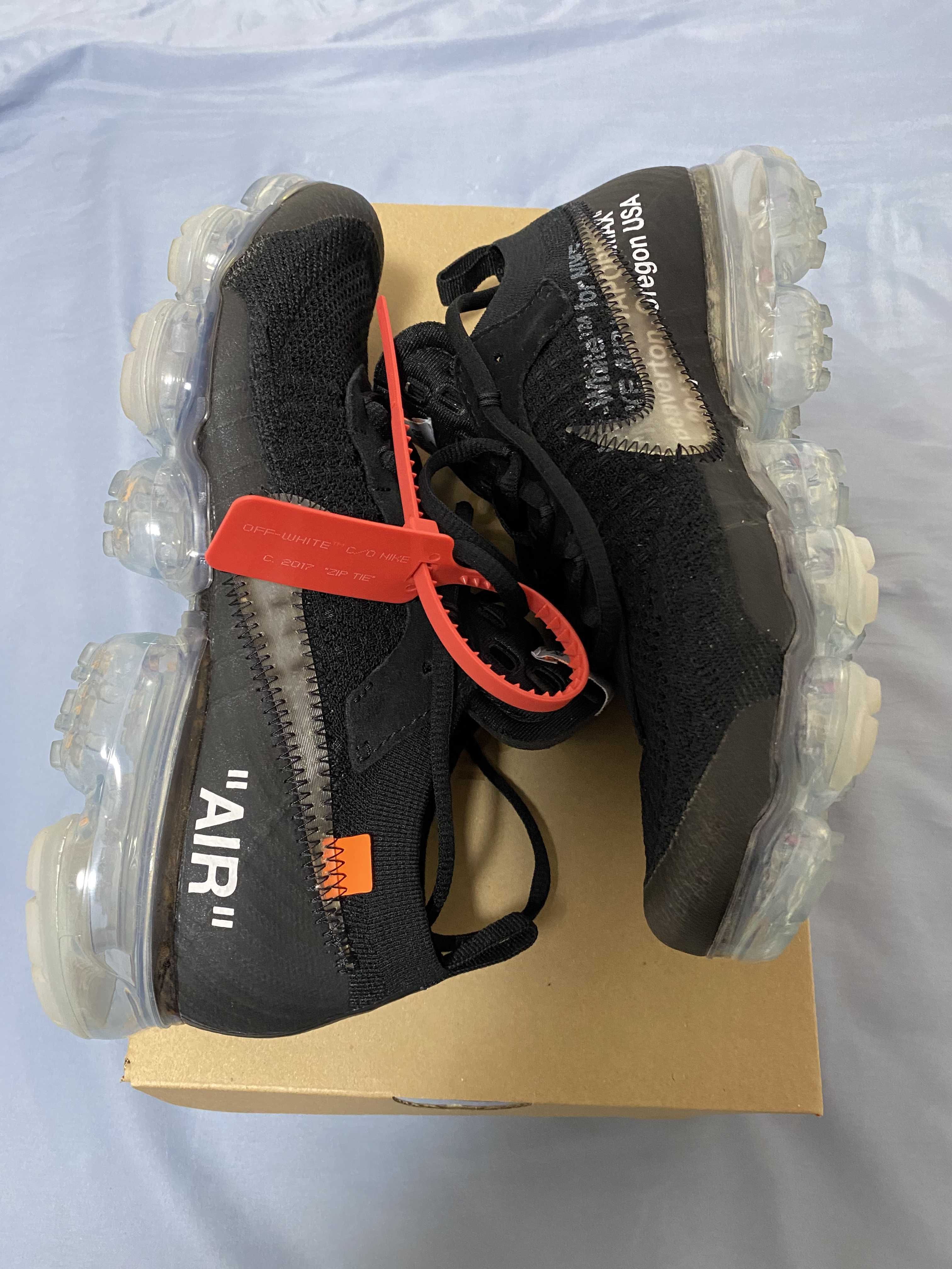 Off-White × Nike Air Vapormax "Black/Total Orange/Clear"