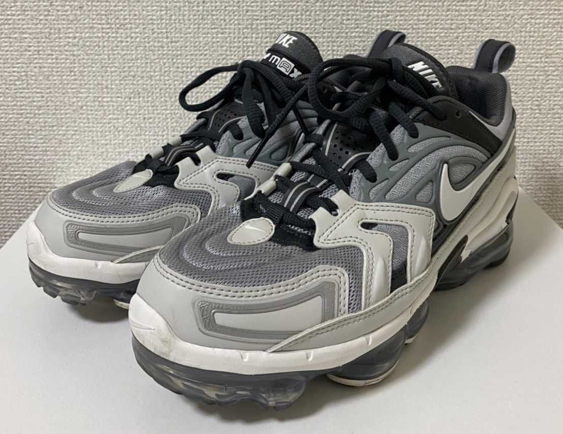 NIKE AIR VAPORMAX EVO "GREY"