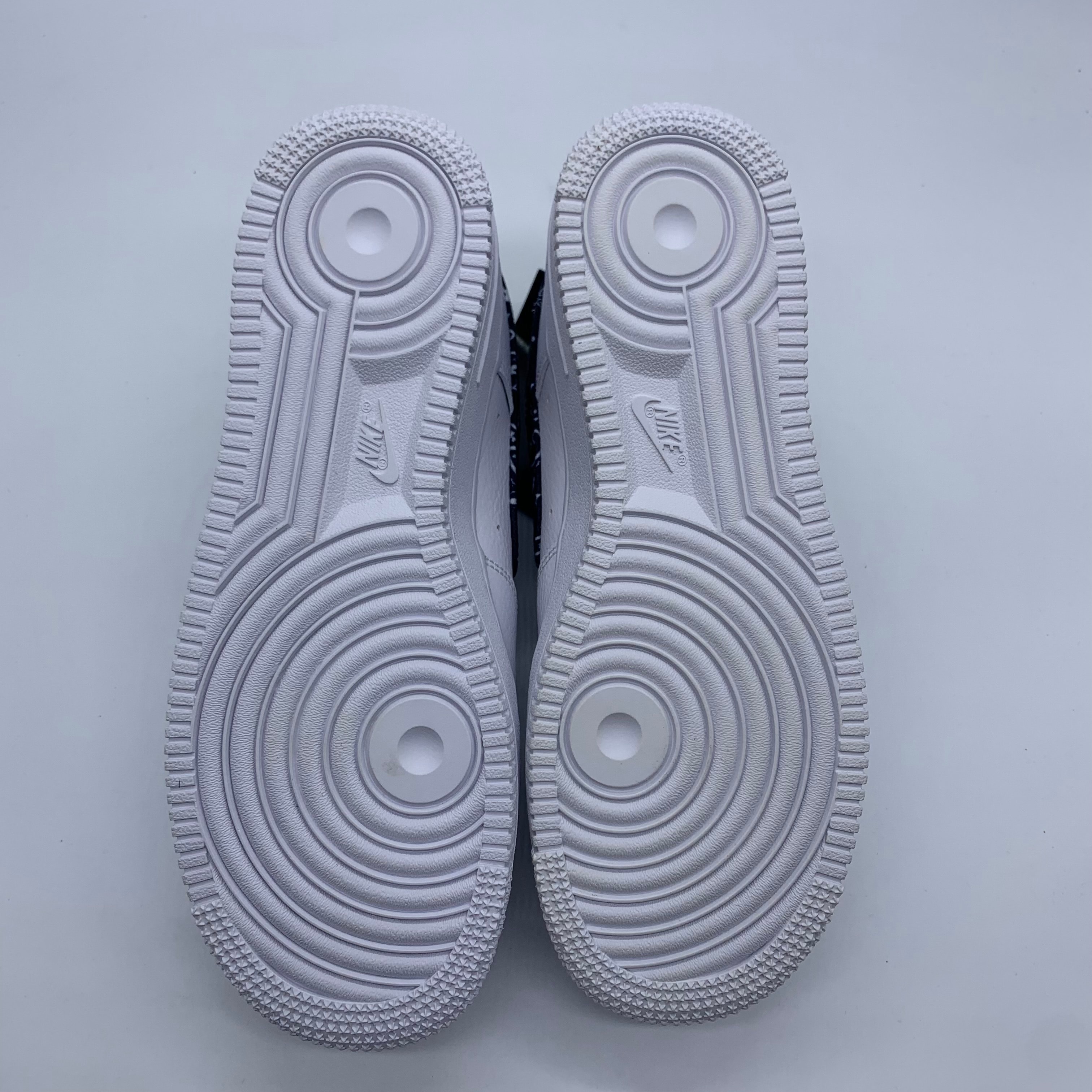 Nike Women's Air Force 1 Low '07 Essential "Black Paisley"