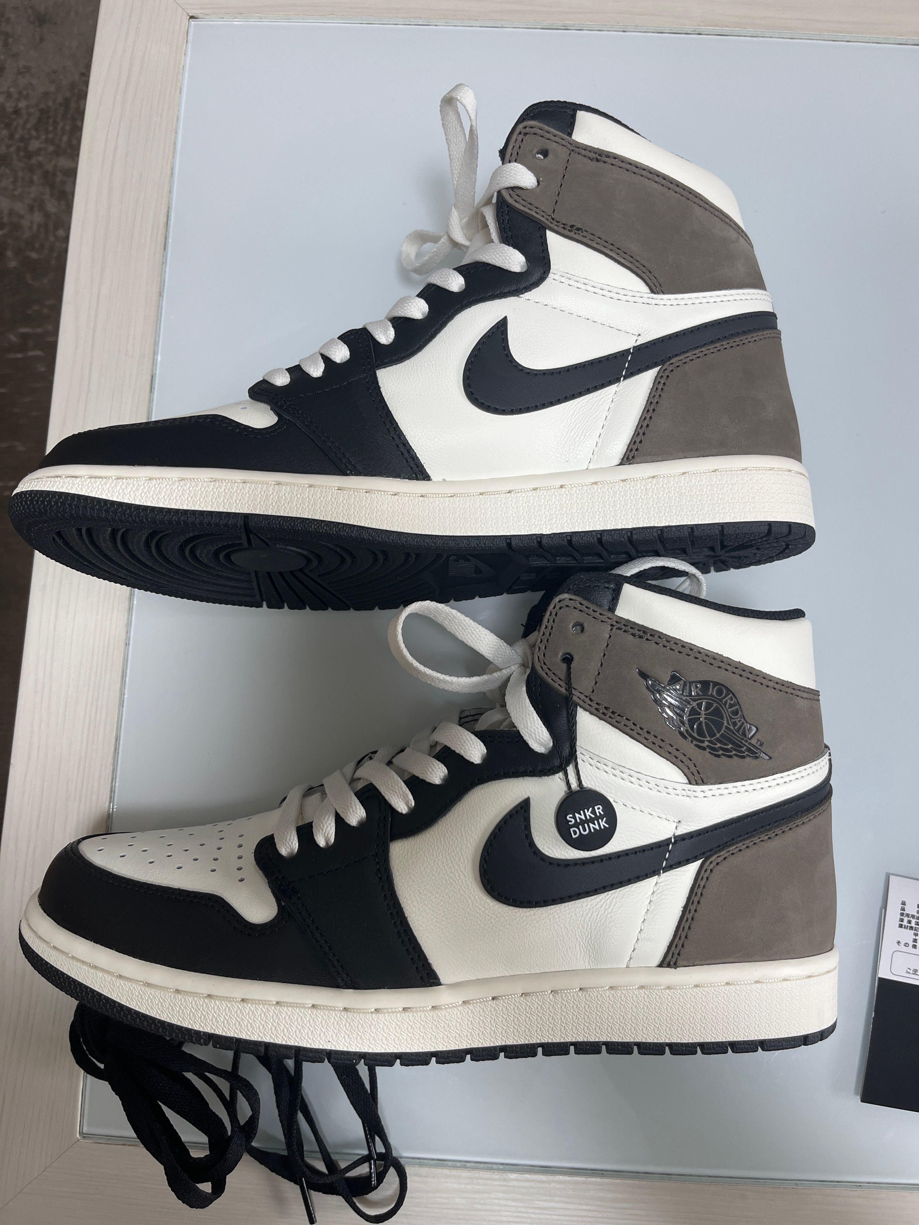 Nike Air Jordan 1 High OG "Sail/Dark Mocha/Black"