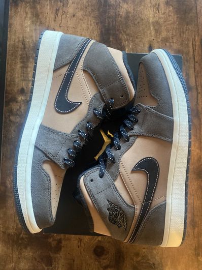 Nike Air Jordan 1 Mid SE "Dark Chocolate"