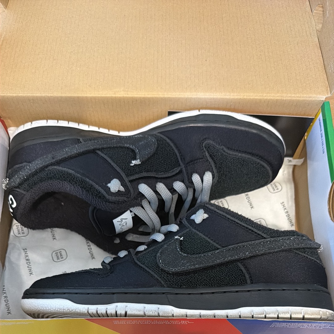Gnarhunters × Nike SB Dunk Low "Black/White"