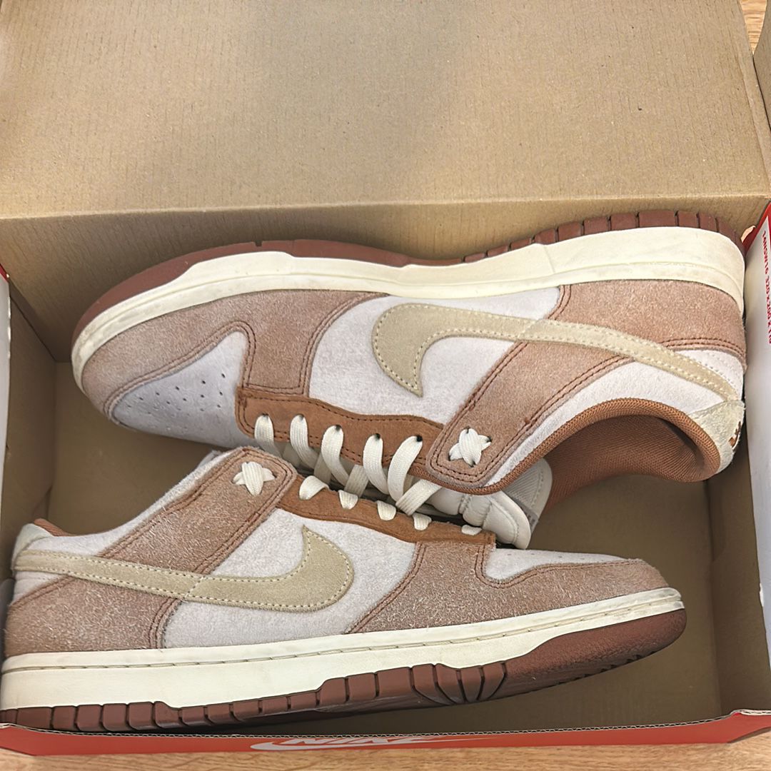 Nike Dunk Low PRM "Medium Curry"