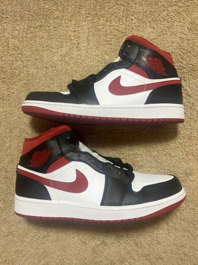 Nike Air Jordan 1 Mid "White/Gym Red Black"