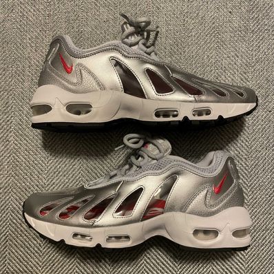 Supreme × Nike Air Max 96 "Metallic Silver/Speed Red/Clear"