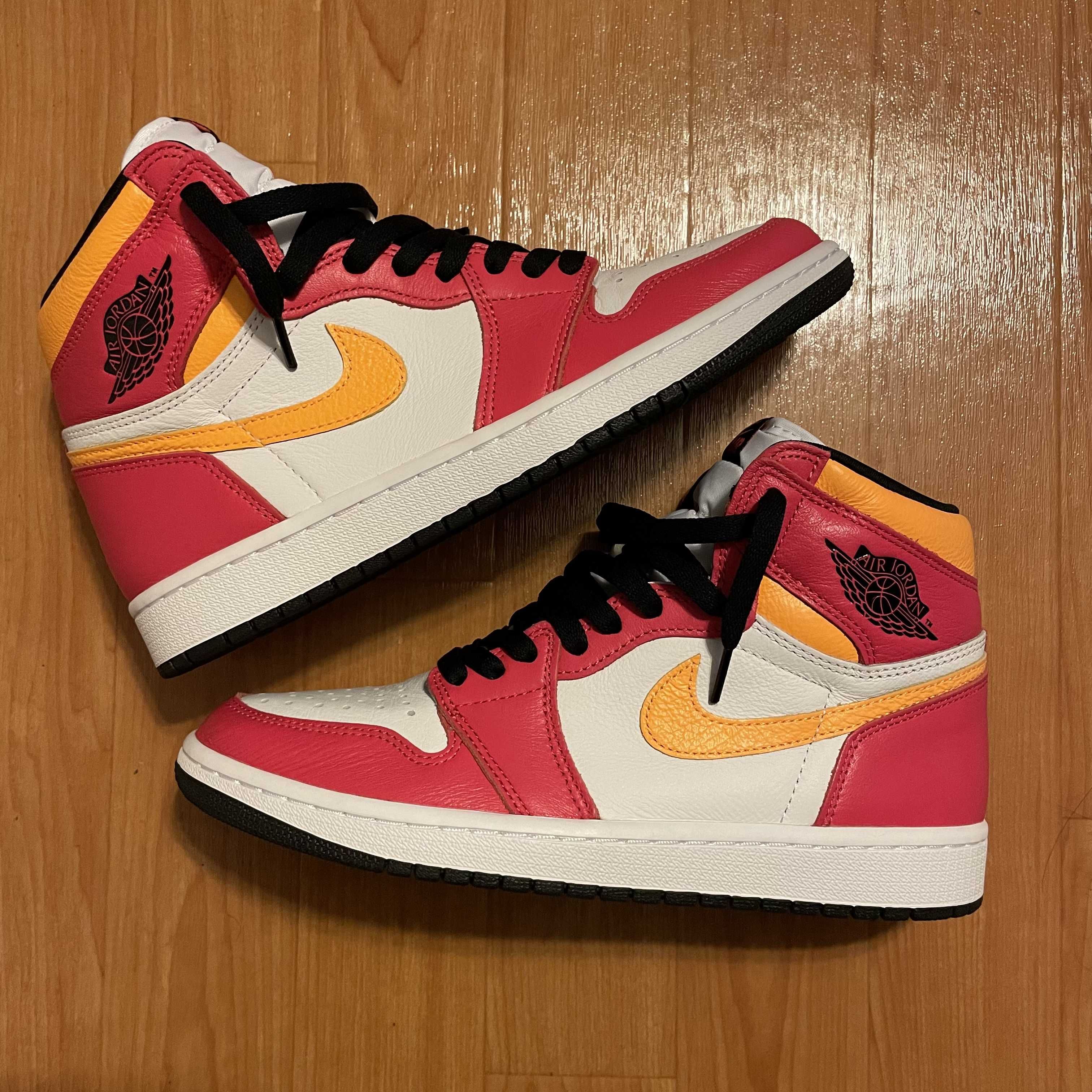 Nike Air Jordan 1 High OG "Light Fusion Red"