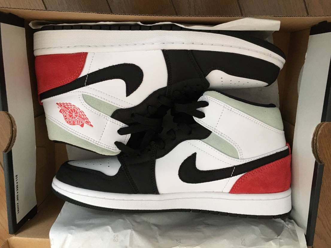 Nike Air Jordan 1 Mid SE "Black/Red/White"