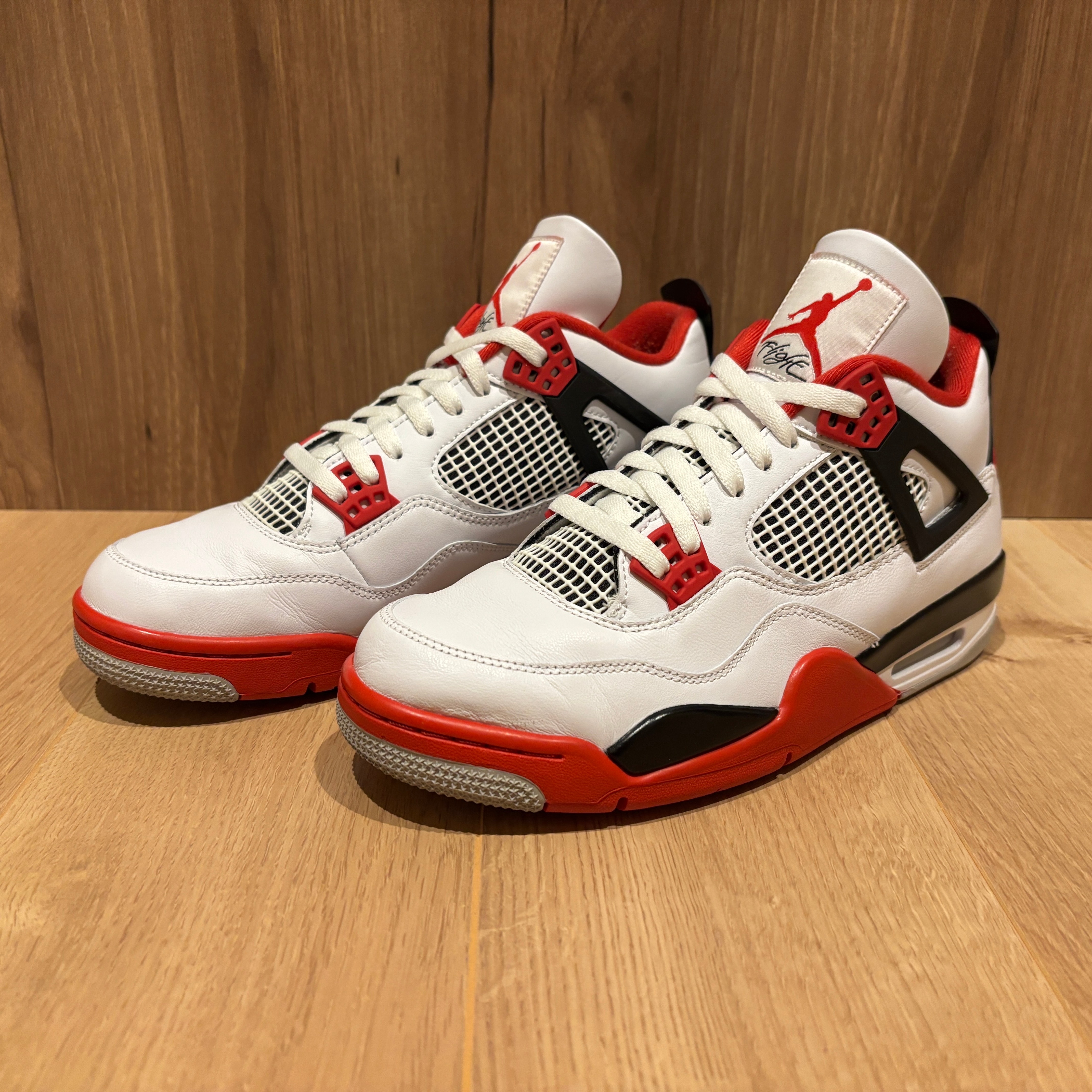 Nike Air Jordan 4 Retro OG 