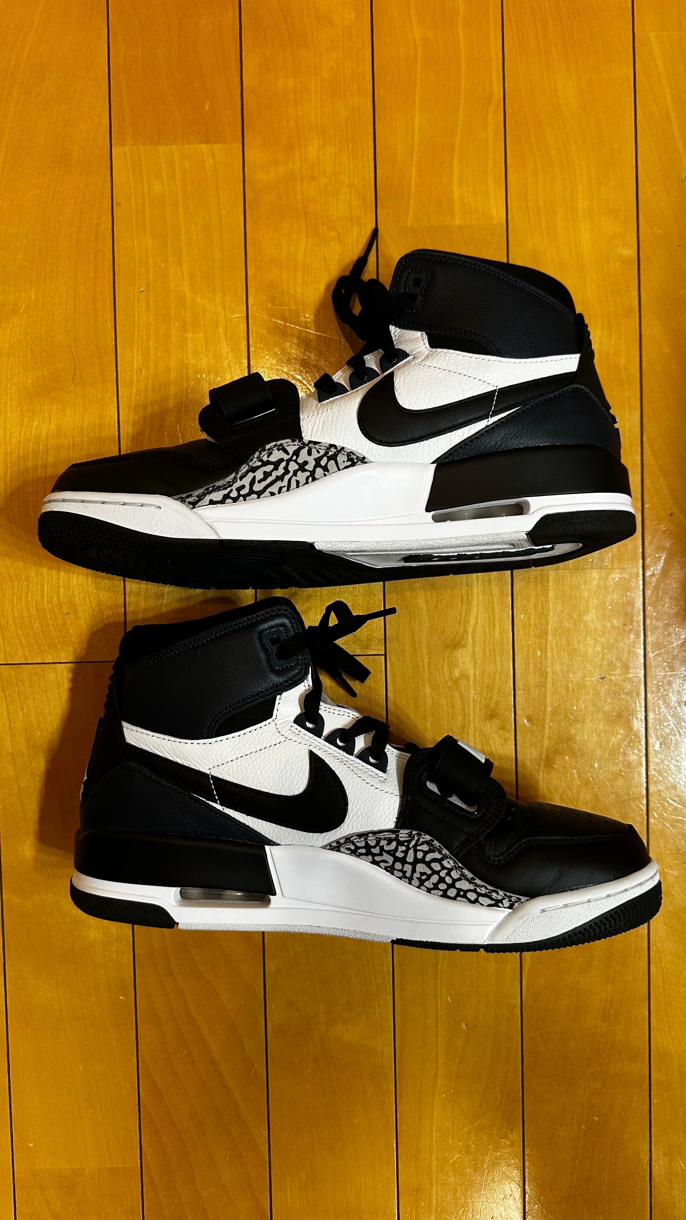 Nike Jordan Legacy 312 "Midnight Navy/Black-White"