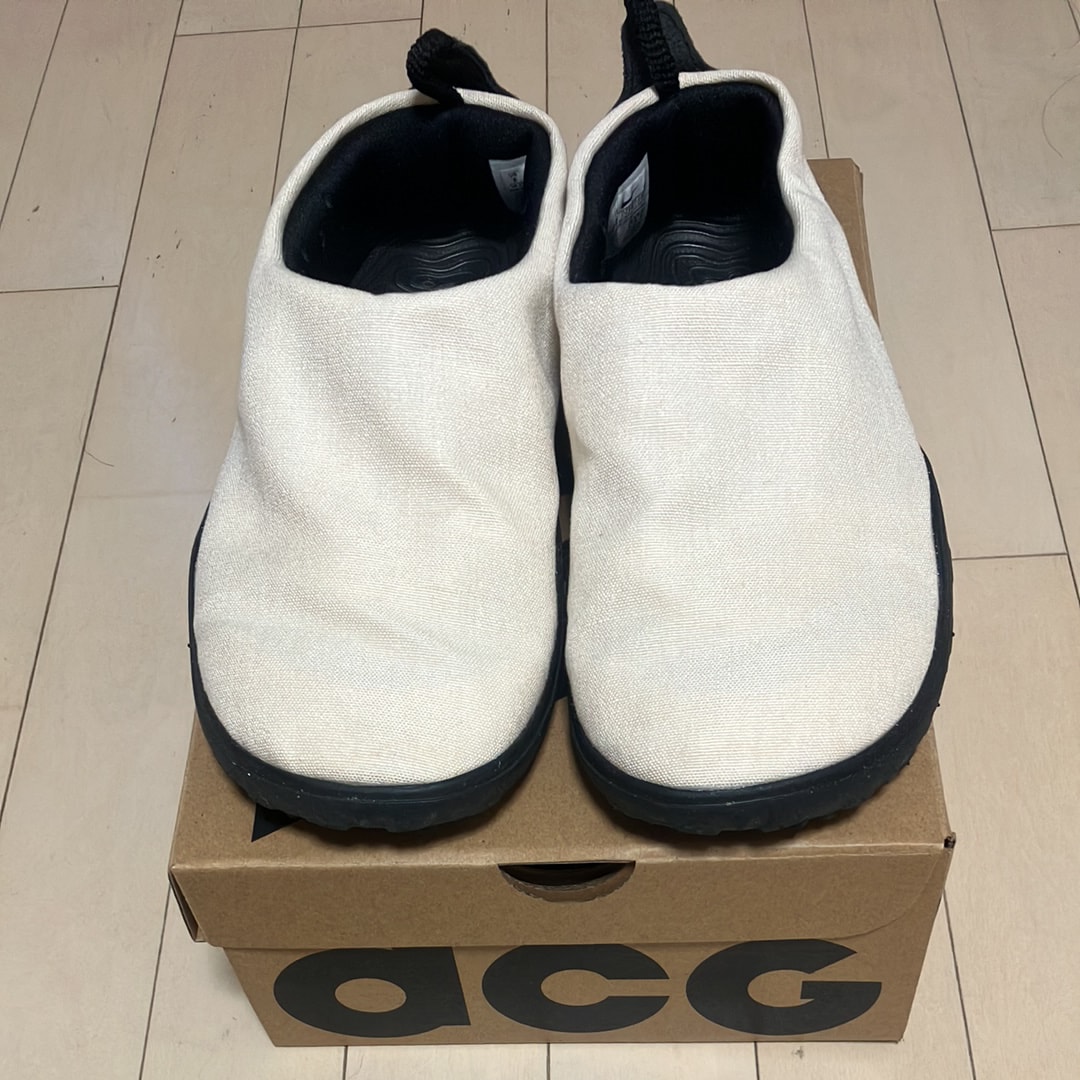 ナイキ ACG モック "サミット ホワイト/ブラック"