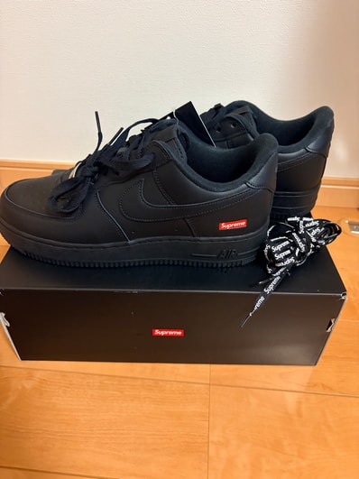 Supreme × Nike Air Force 1 Low "Black"