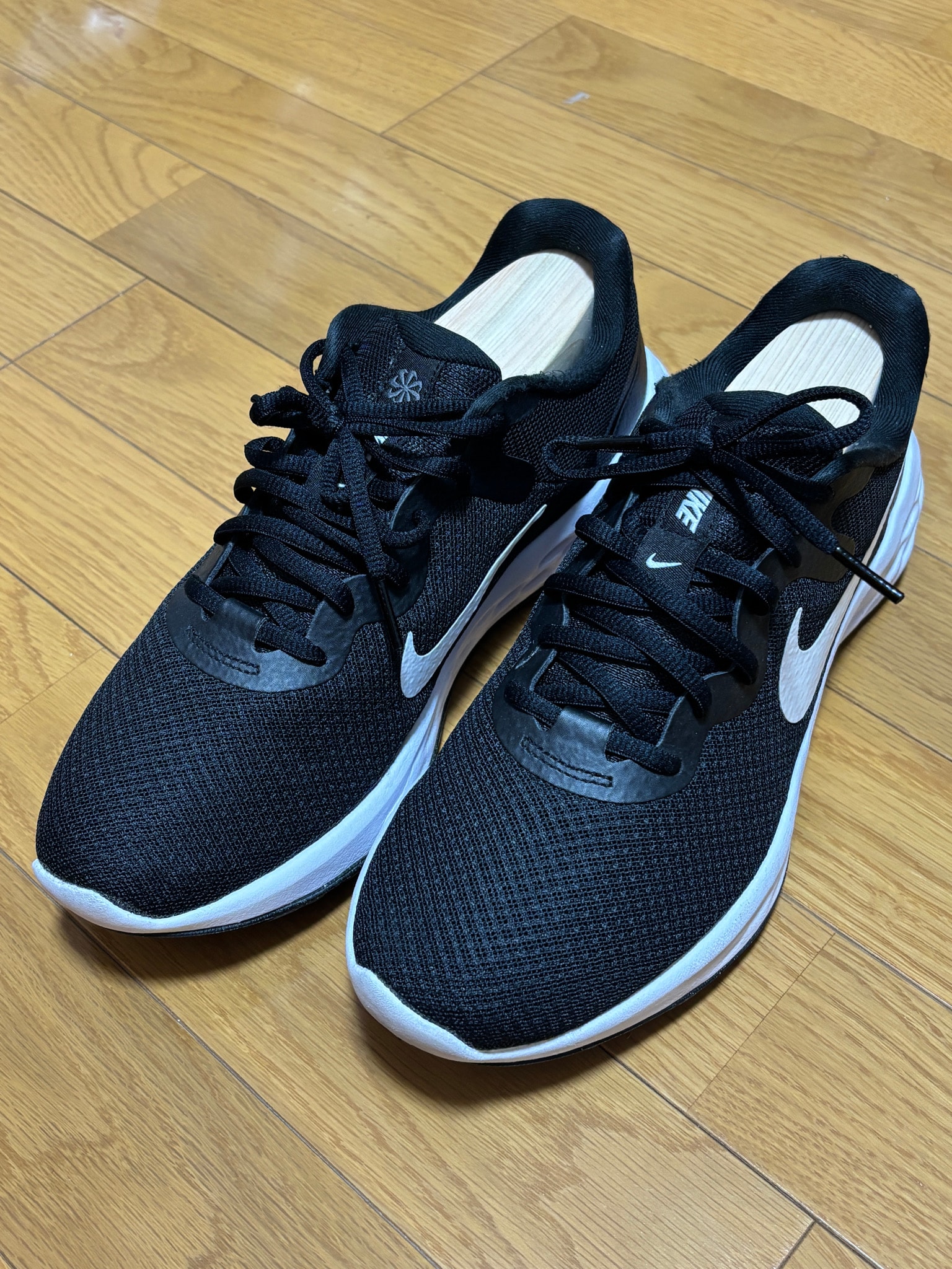 Nike Revolution 6 "Black/Iron Grey/White"