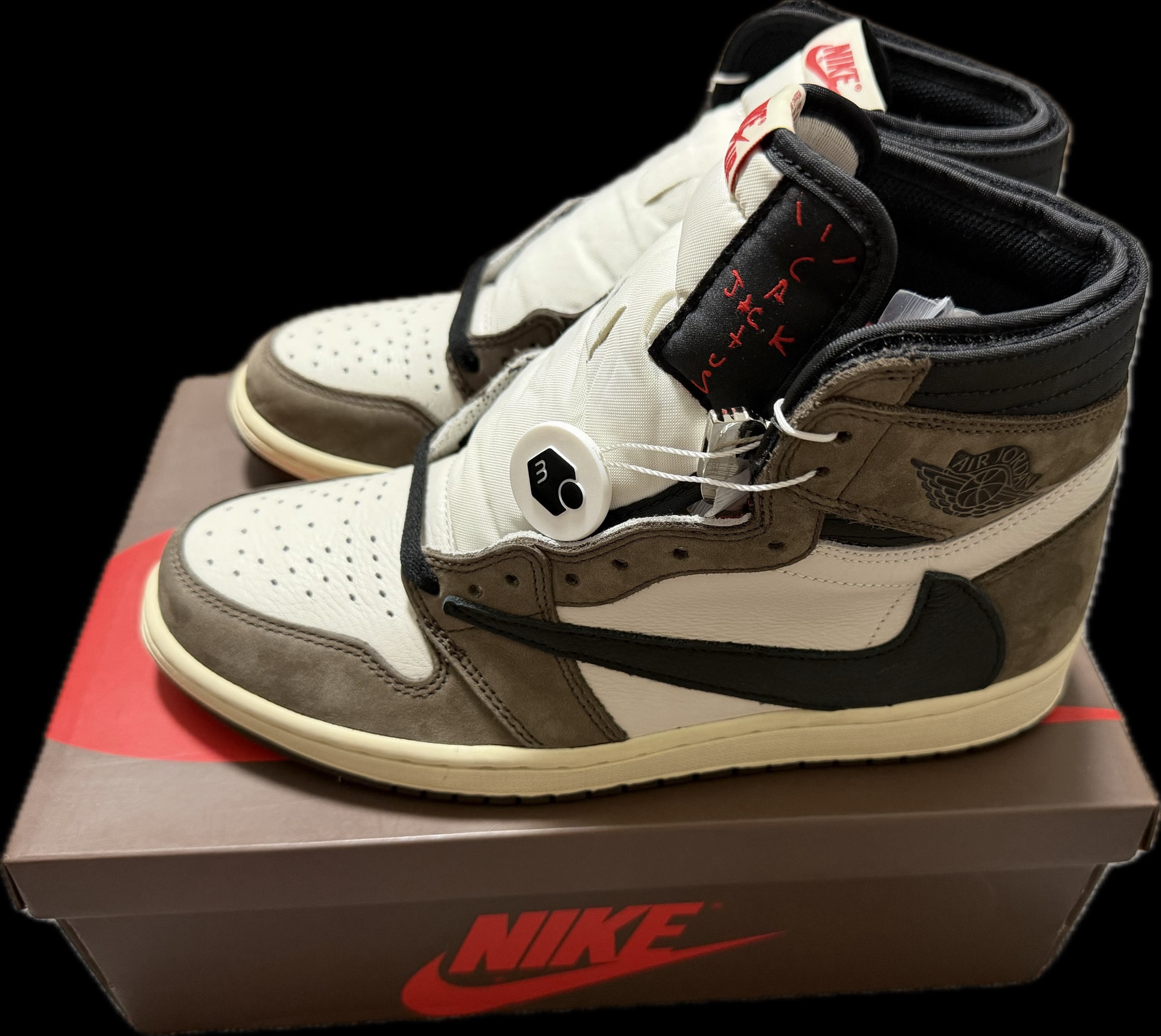 Travis Scott × Nike Air Jordan 1 Retro High OG TS SP "Sail/Dark Mocha"