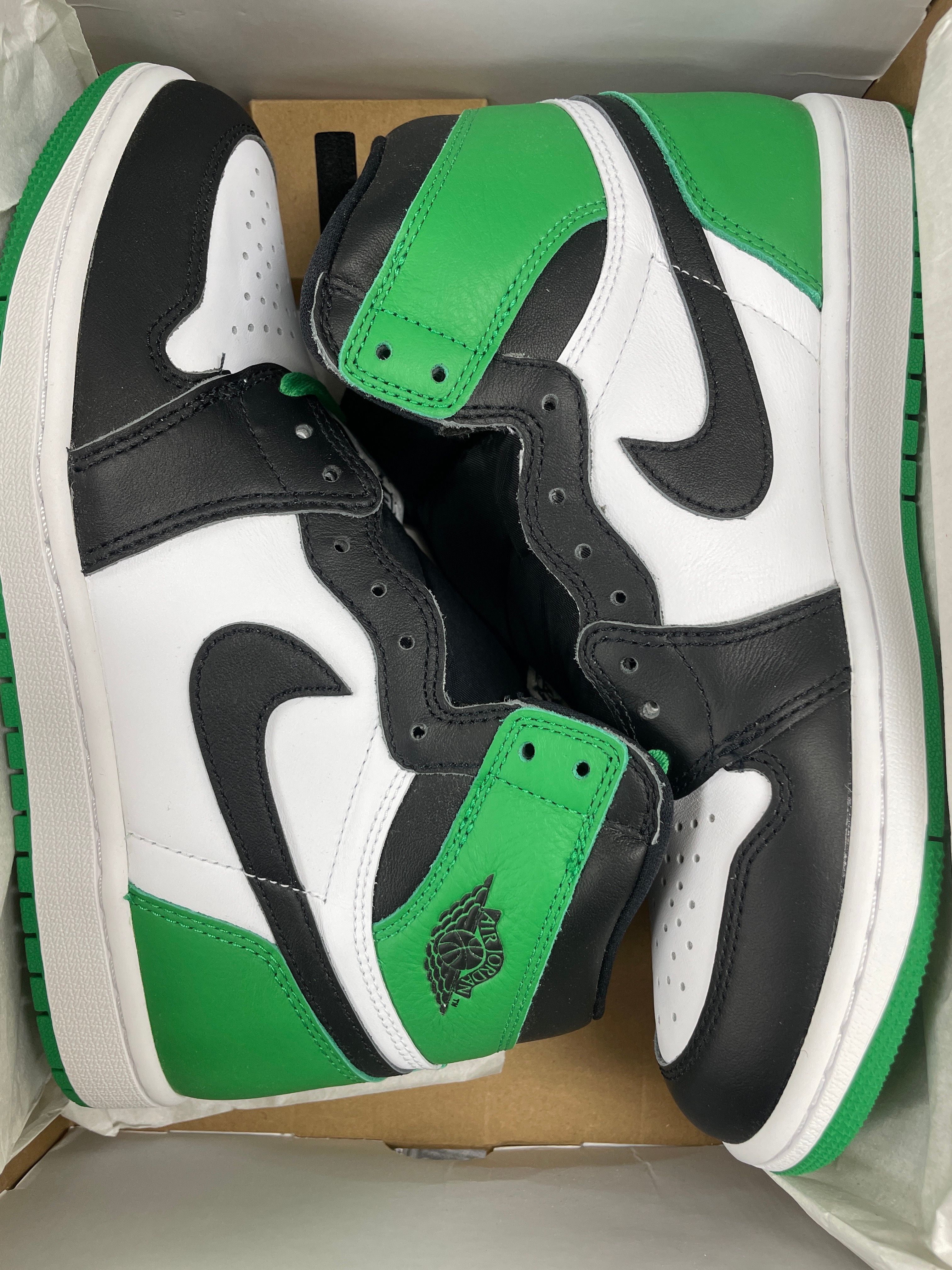 Nike Air Jordan 1 Retro High OG "Celtics/Black and Lucky Green" (2023)