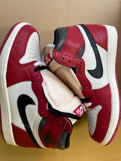 Nike Air Jordan 1 High OG "Lost & Found/Chicago"