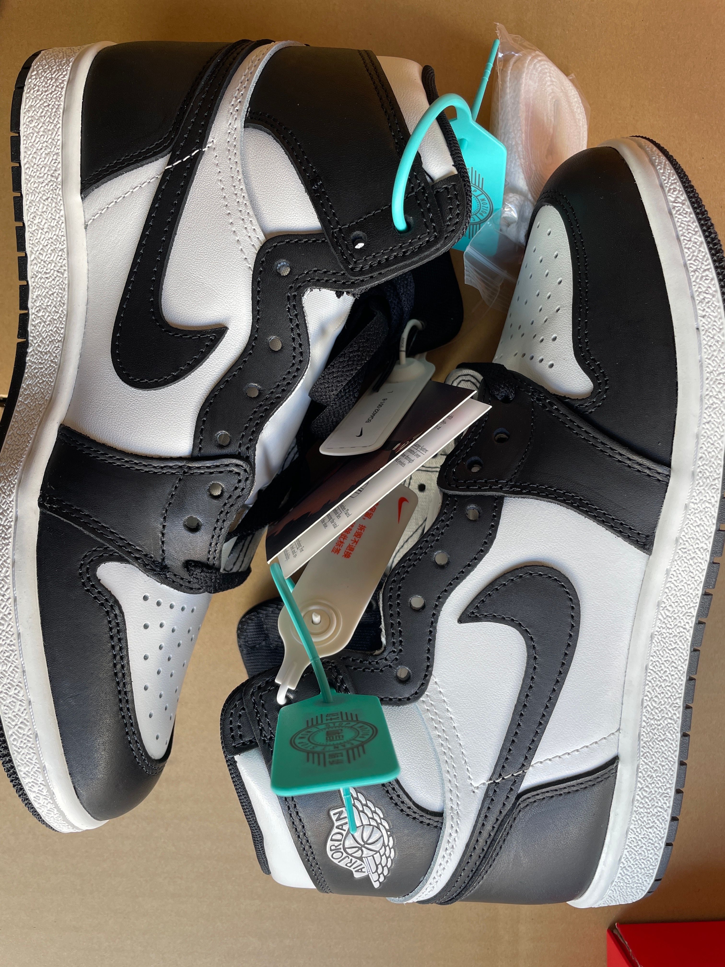 Nike Air Jordan 1 High '85 "Black/White"