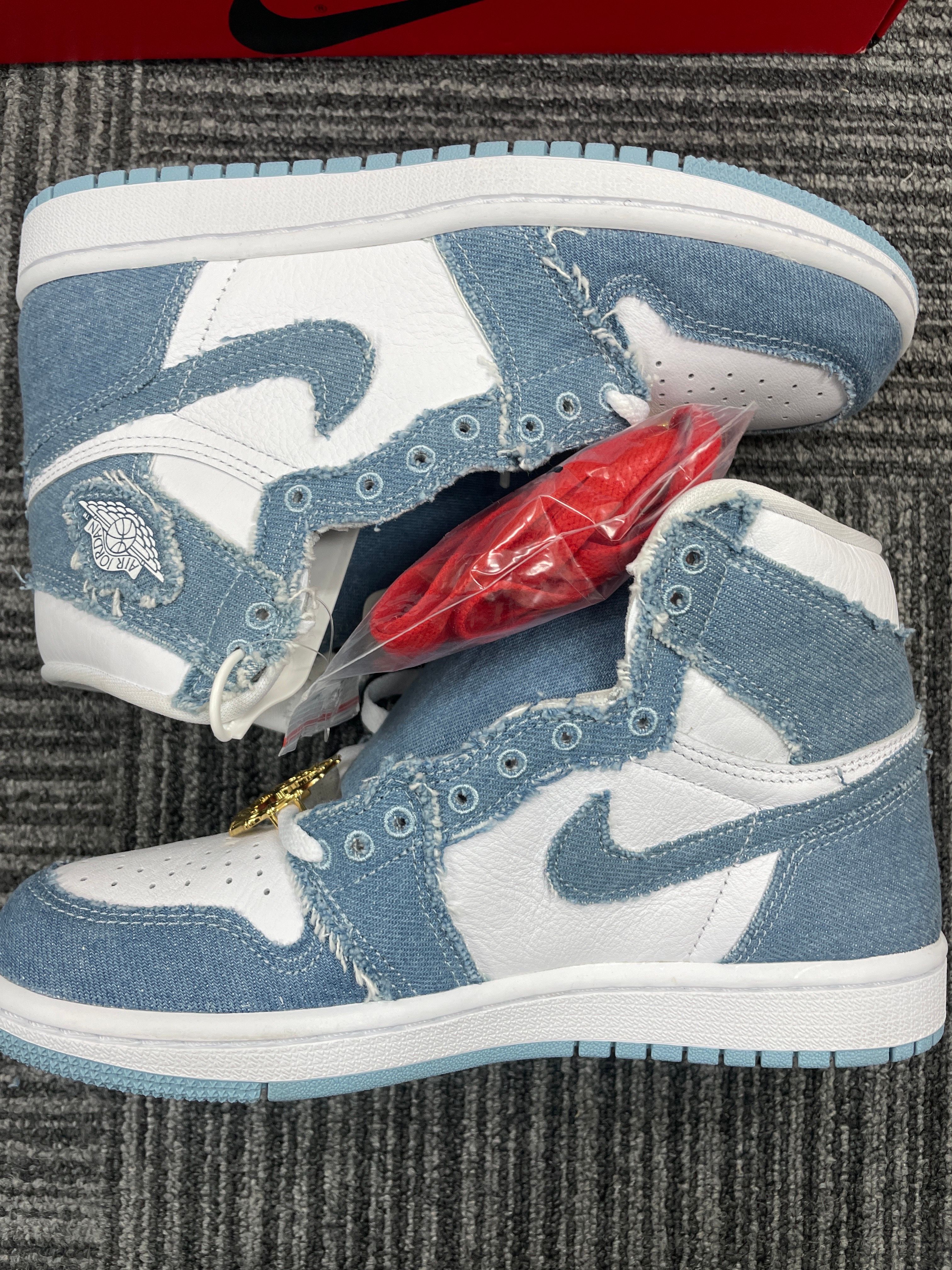 Nike Women's Air Jordan 1 High OG "Denim"