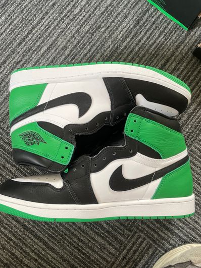 Nike Air Jordan 1 Retro High OG "Celtics/Black and Lucky Green" (2023)