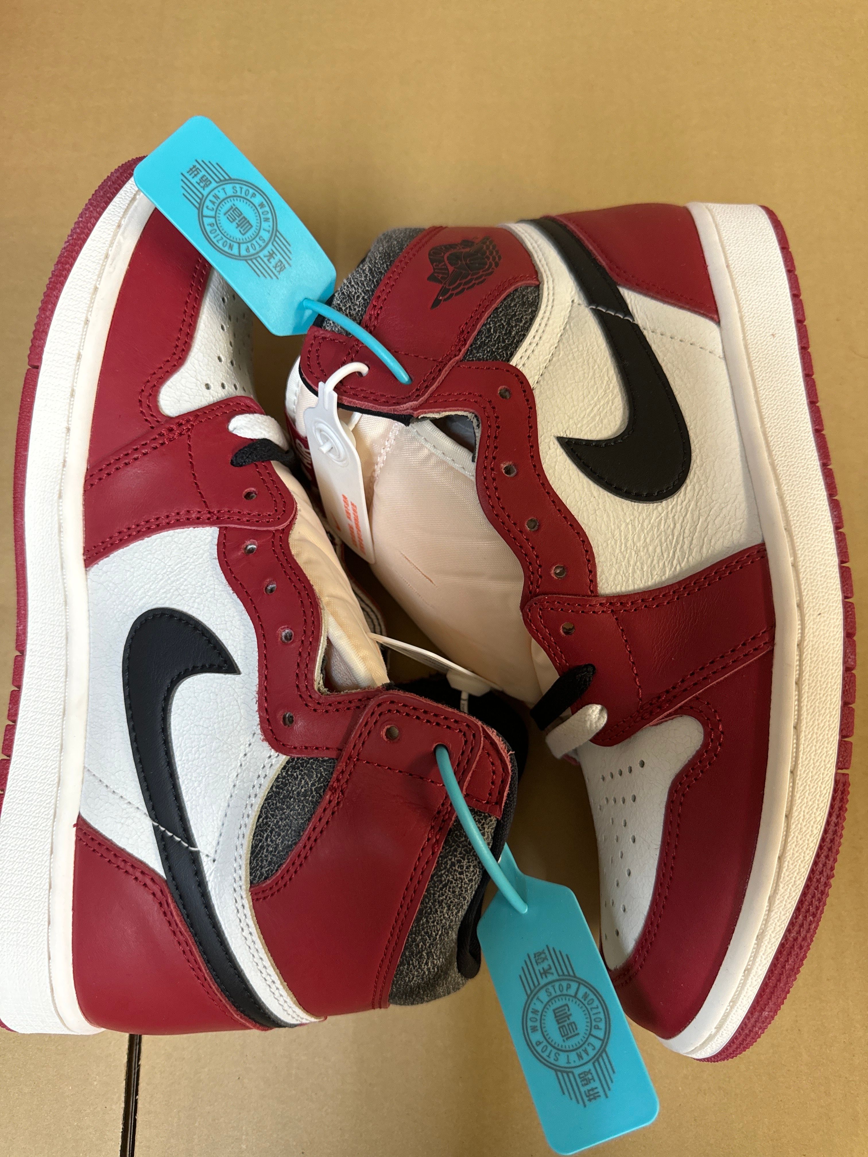 Nike Air Jordan 1 High OG "Lost & Found/Chicago"