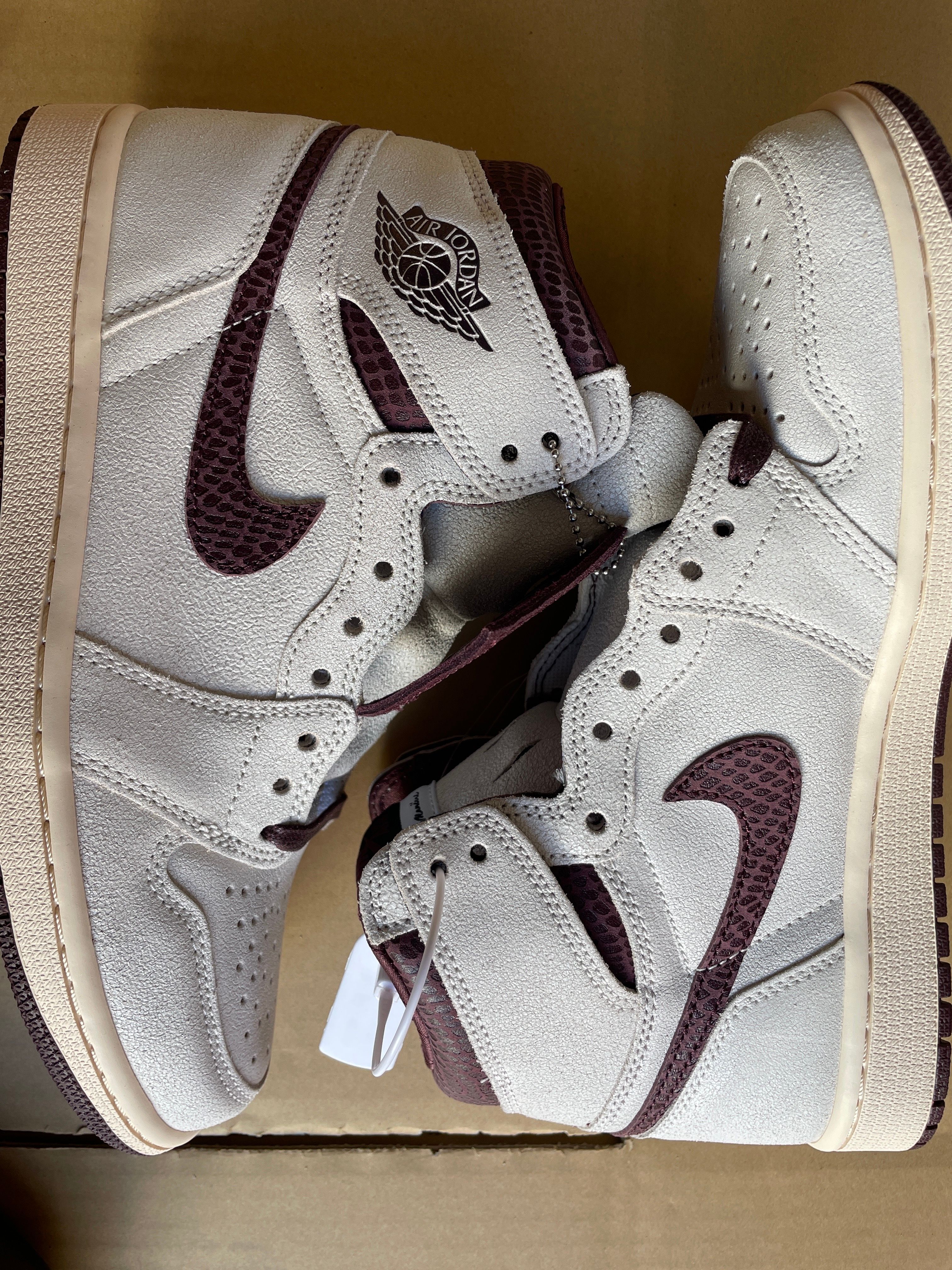 A Ma Maniere × Nike Air Jordan 1 Retro High OG "Sail and Burgundy"
