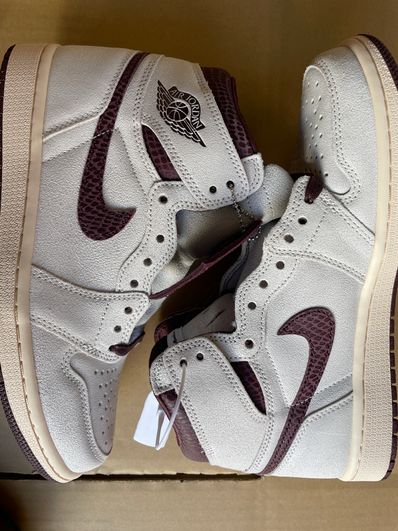 A Ma Maniere × Nike Air Jordan 1 Retro High OG "Sail and Burgundy"