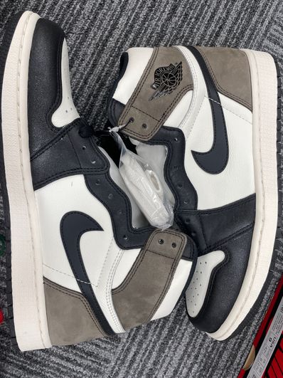 Nike Air Jordan 1 High OG "Sail/Dark Mocha/Black"