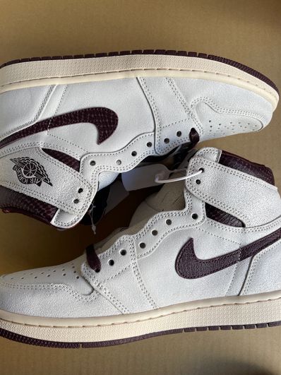 A Ma Maniere × Nike Air Jordan 1 Retro High OG "Sail and Burgundy"