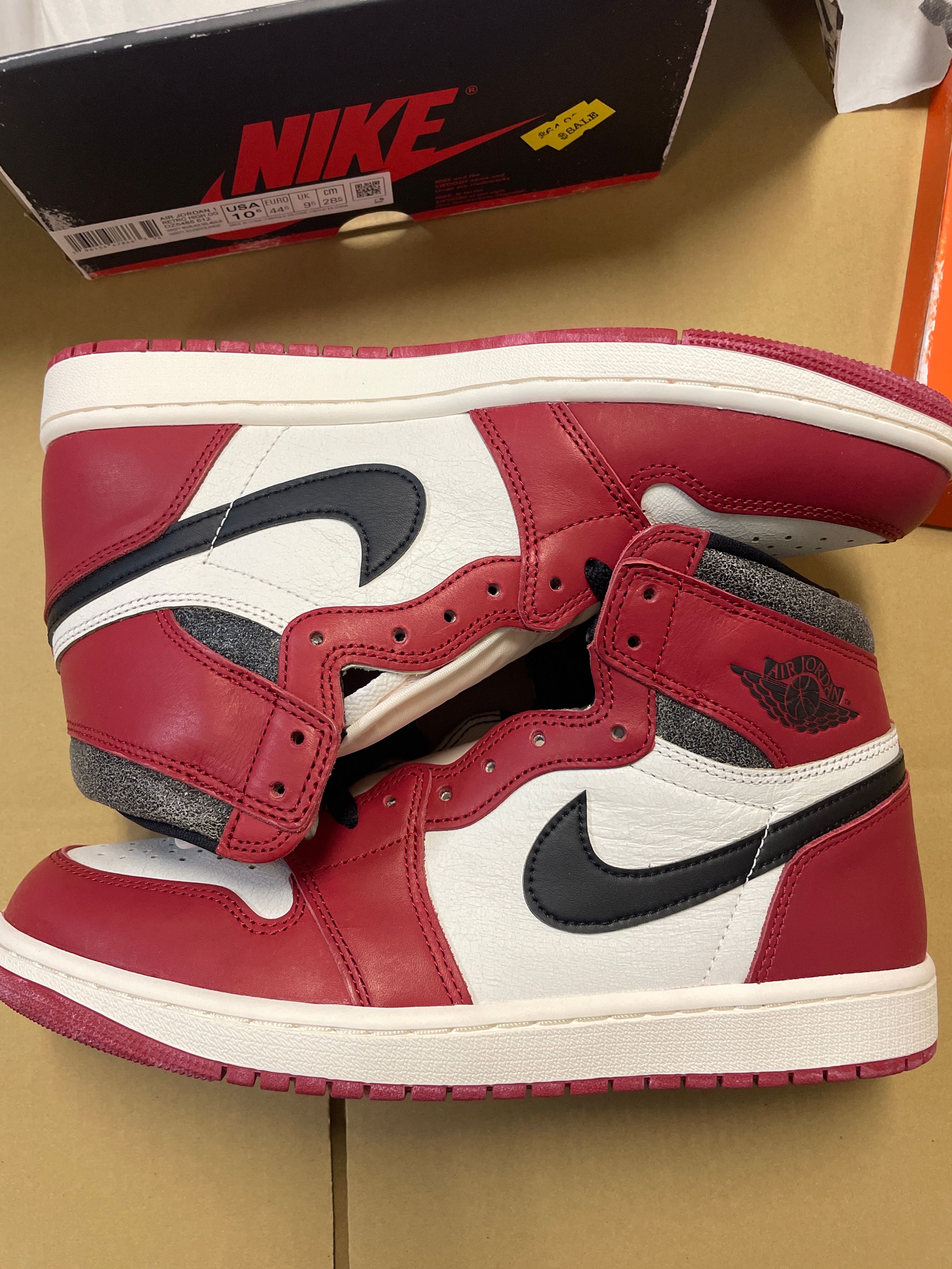 Nike Air Jordan 1 High OG "Lost & Found/Chicago"