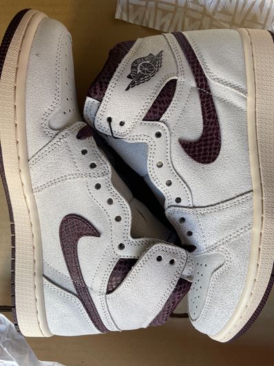 A Ma Maniere × Nike Air Jordan 1 Retro High OG "Sail and Burgundy"