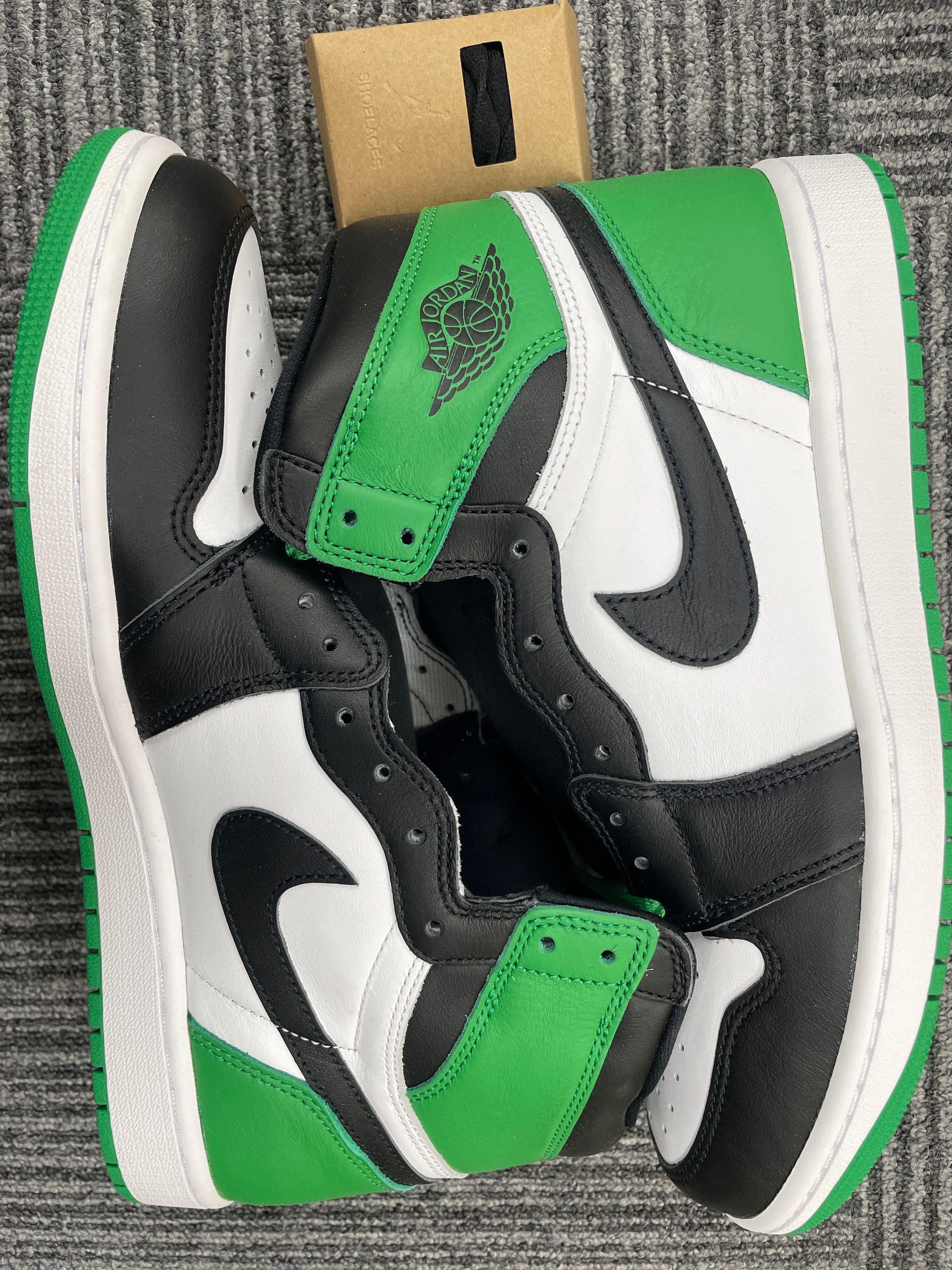 Nike Air Jordan 1 Retro High OG "Celtics/Black and Lucky Green" (2023)
