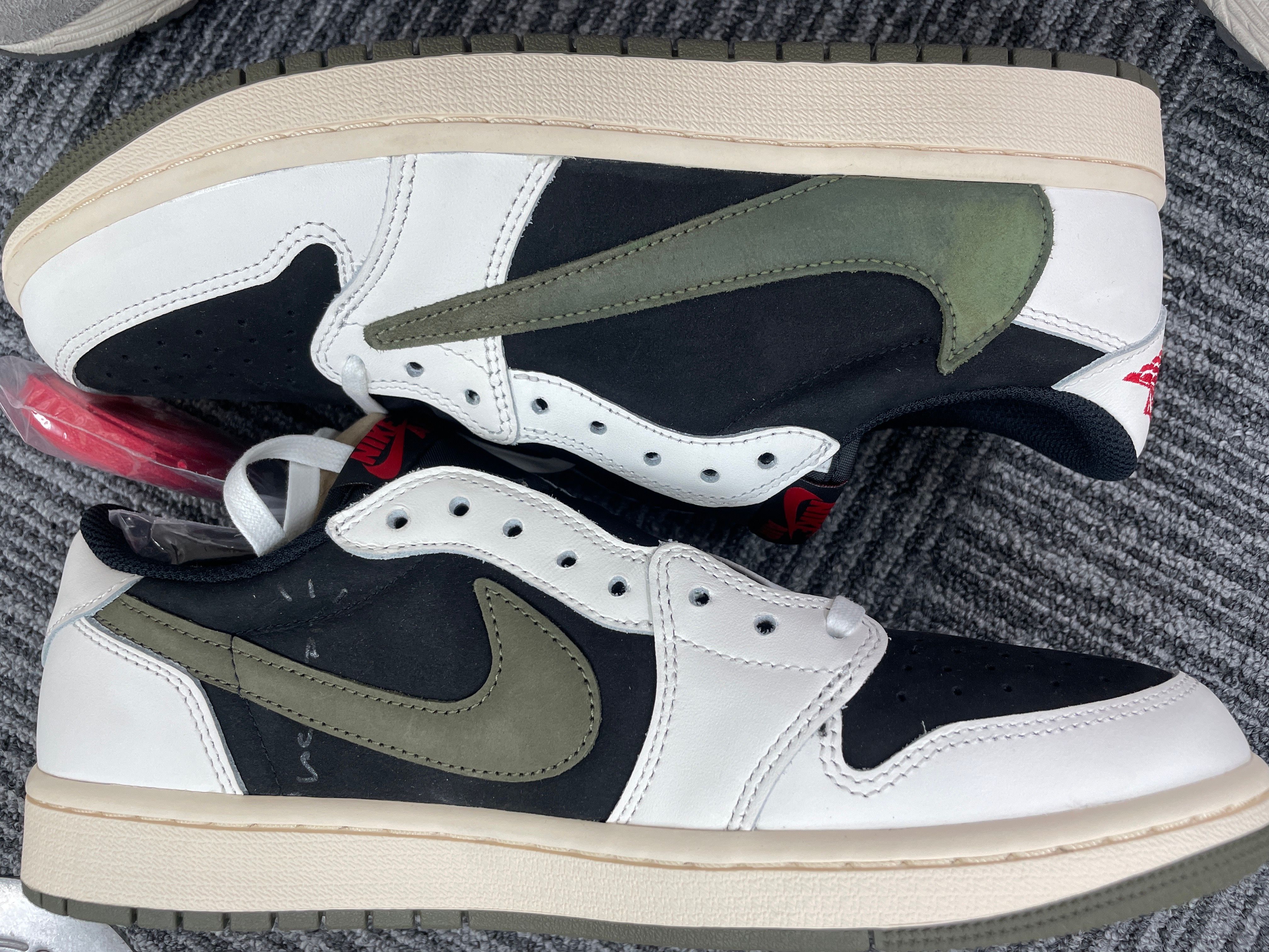 Travis Scott × Nike Women's Air Jordan 1 Low OG "Medium Olive"