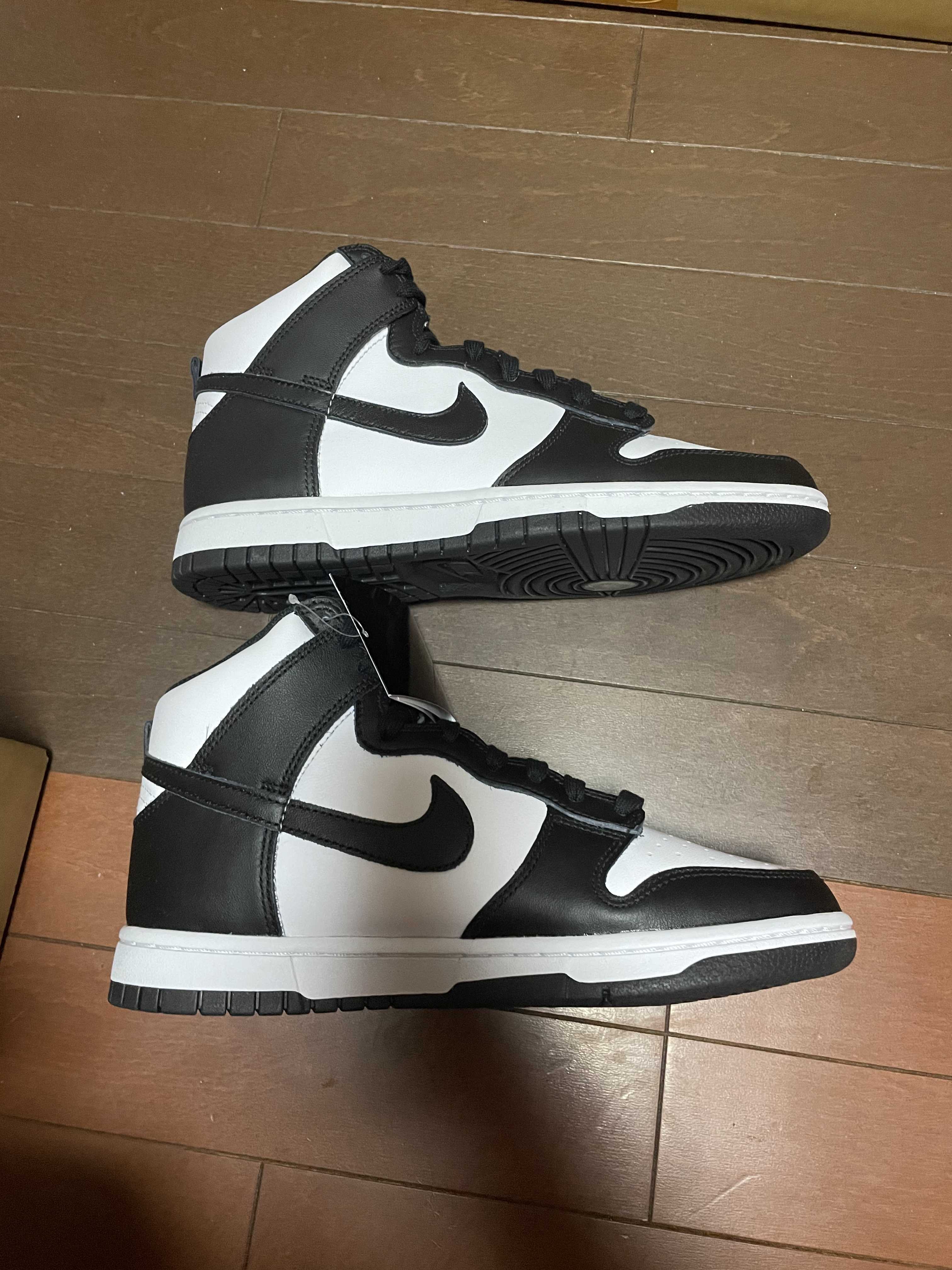 Nike Dunk High "Black and White"