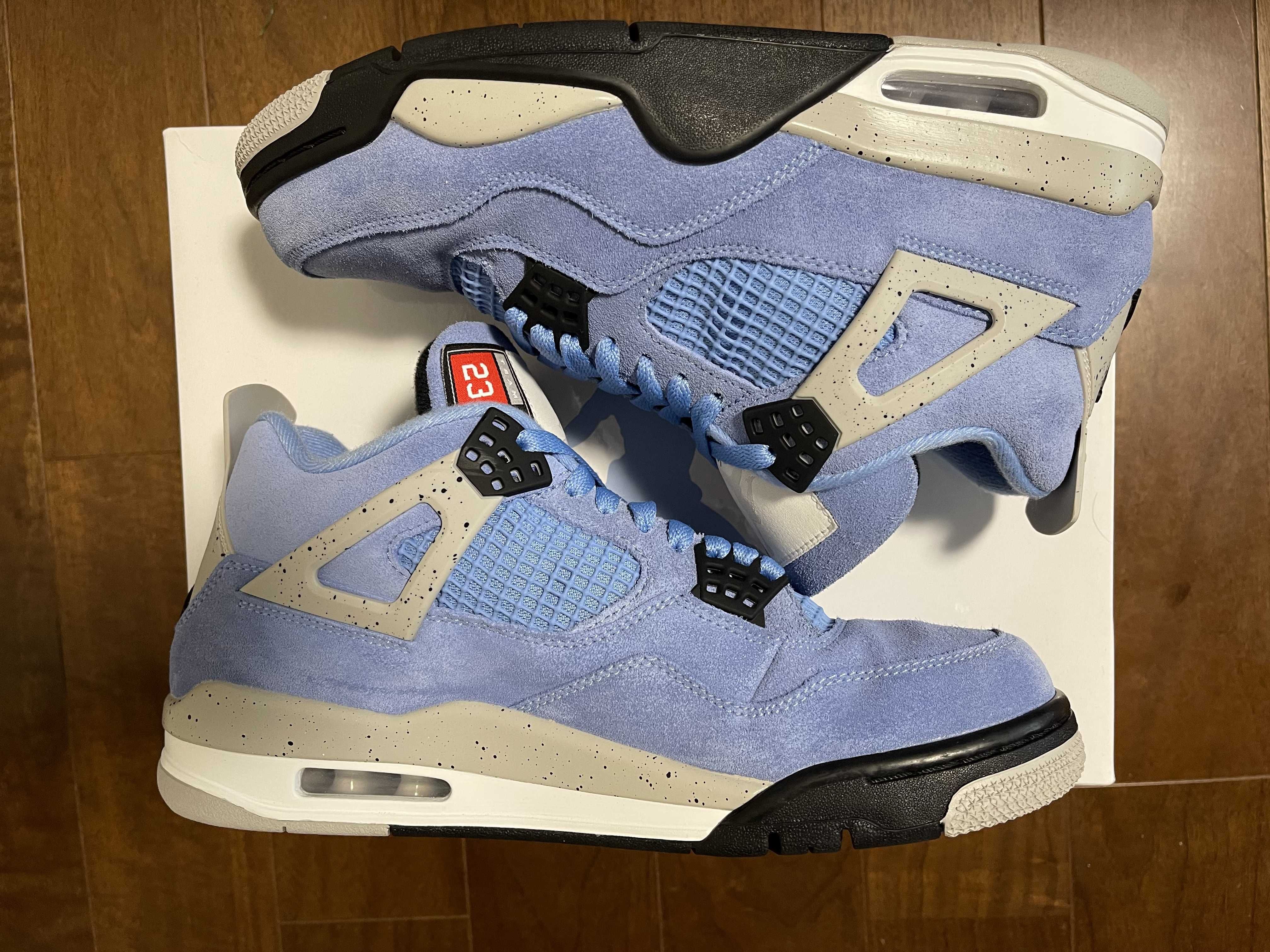 Nike Air Jordan 4 "University Blue"