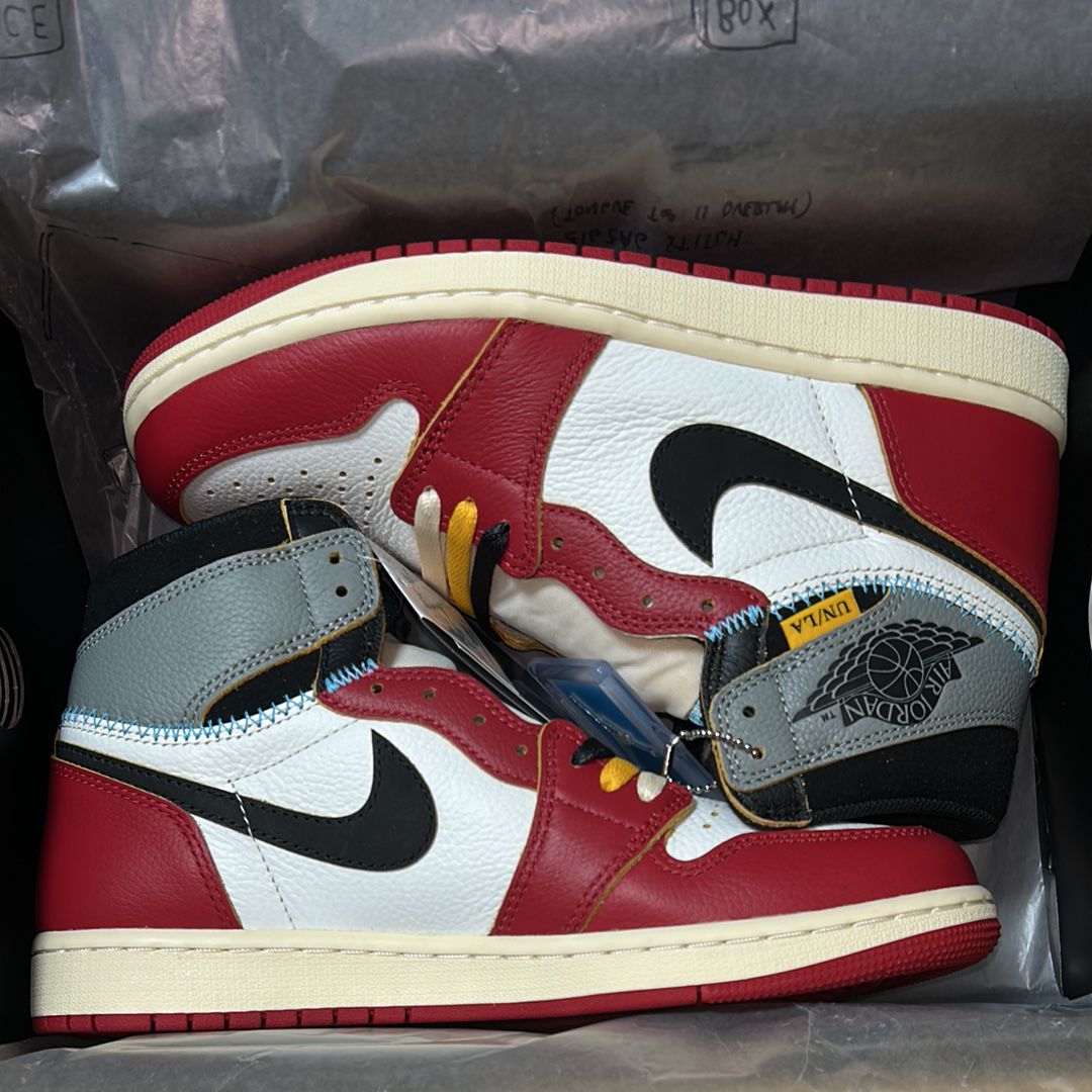 UNION × Nike Air Jordan 1 Retro High OG "Chicago/Shadow"