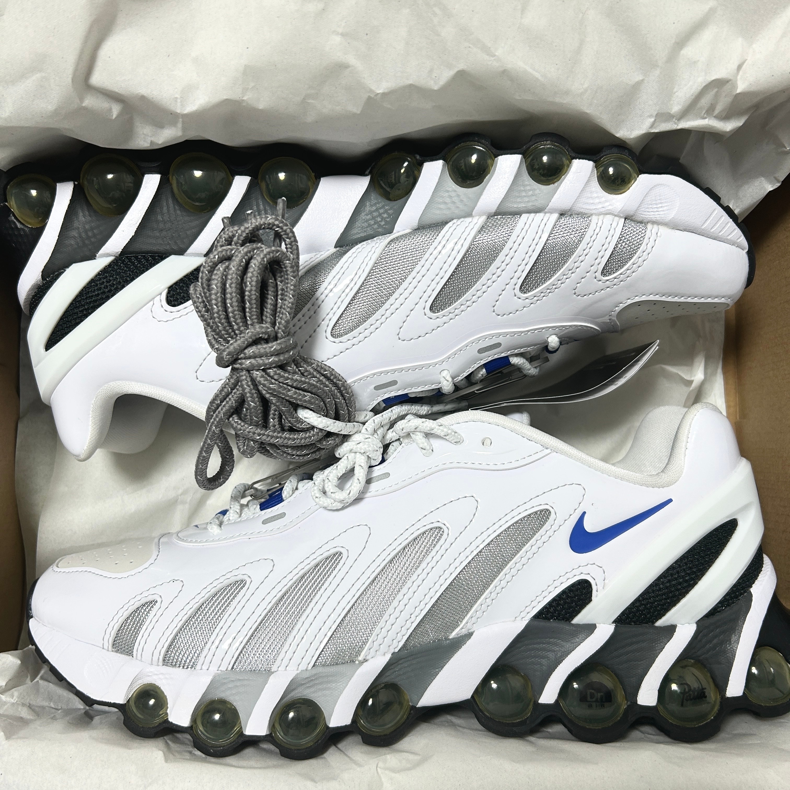 Patta × Nike Air Max DN8 SP "White/Metallic Silver"