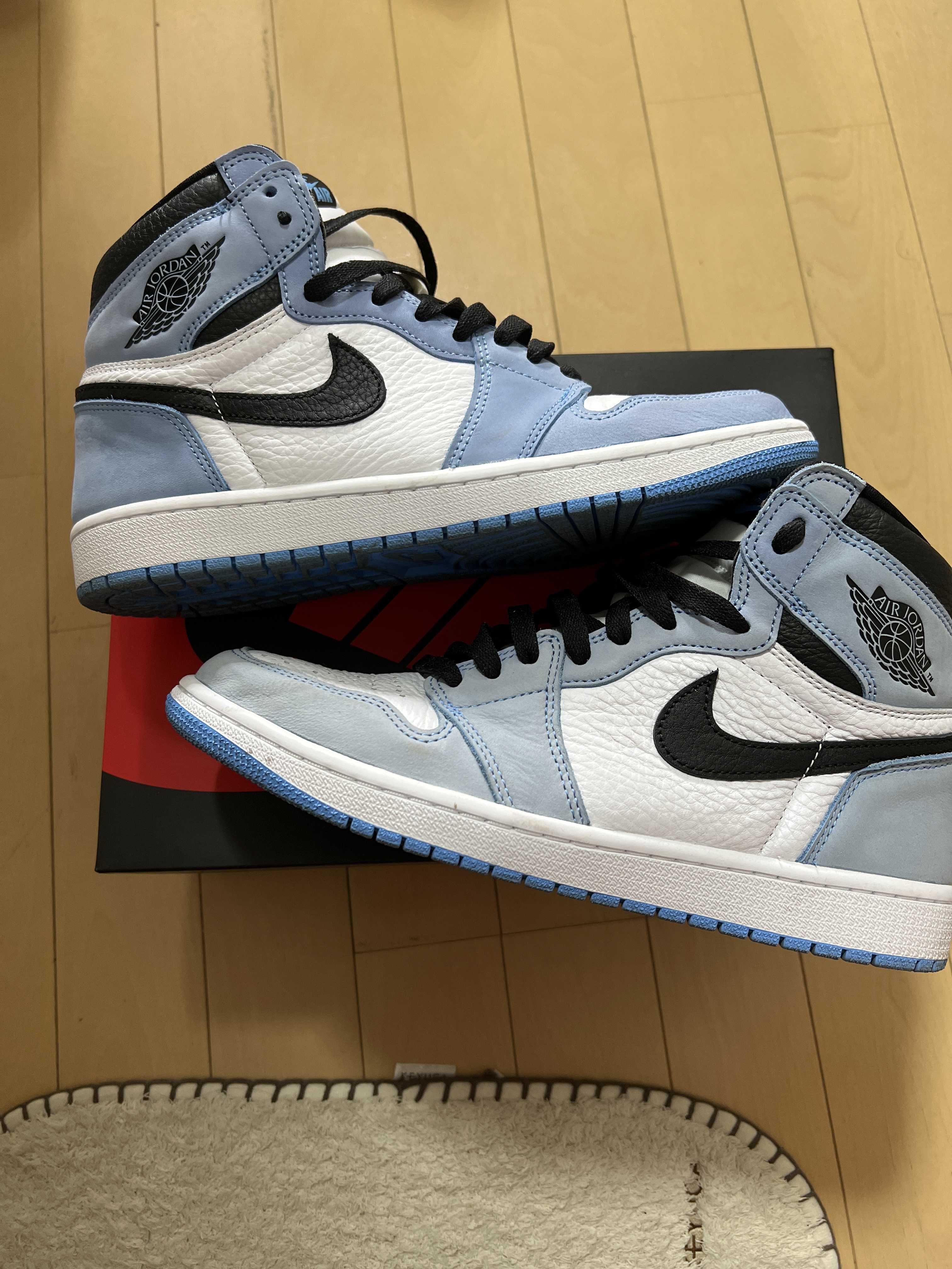 Nike Air Jordan 1 High OG "University Blue"