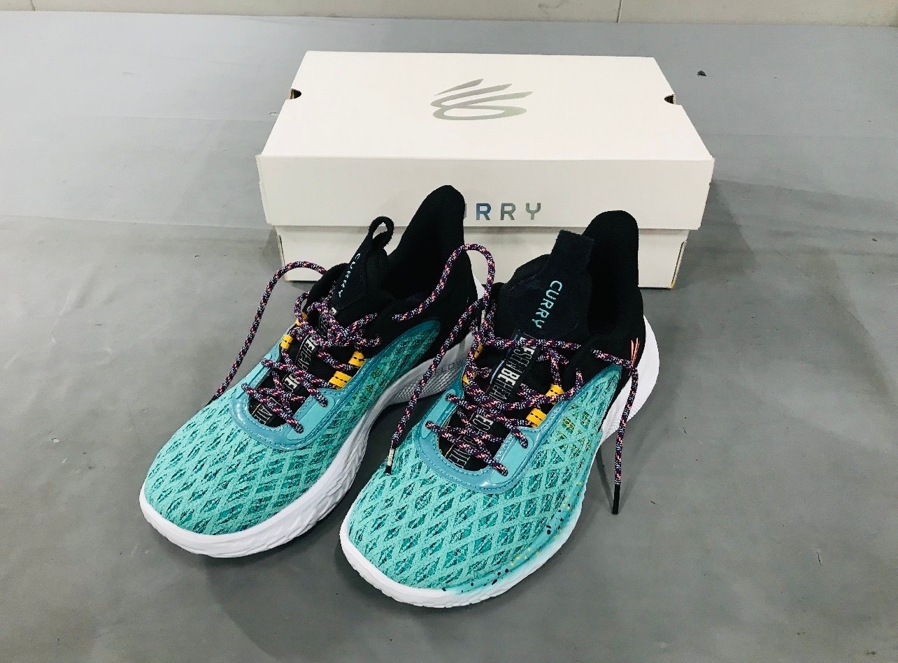 アンダーアーマー カリー フロー9 "BHM"