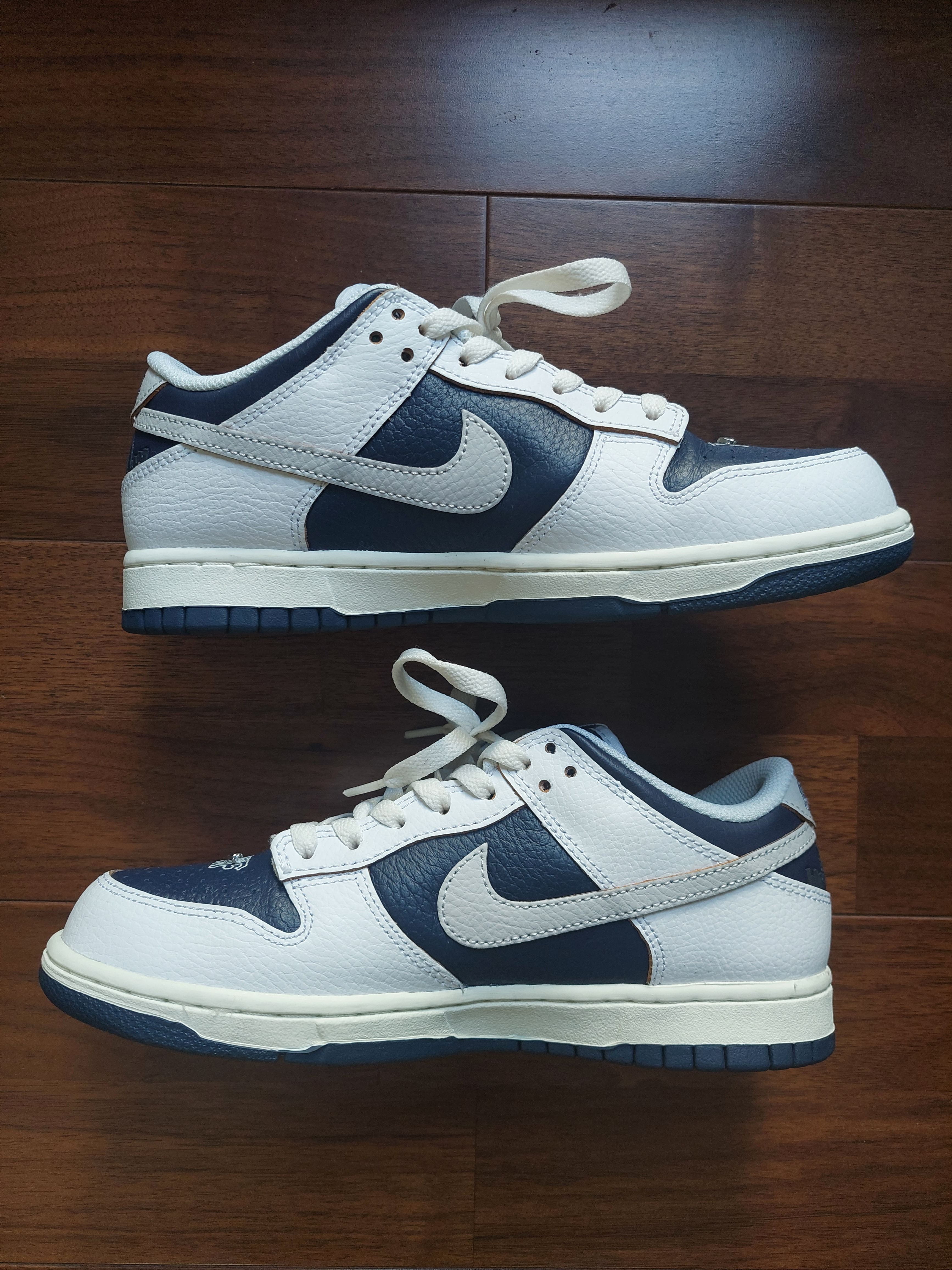 HUF × Nike SB Dunk Low "New York"