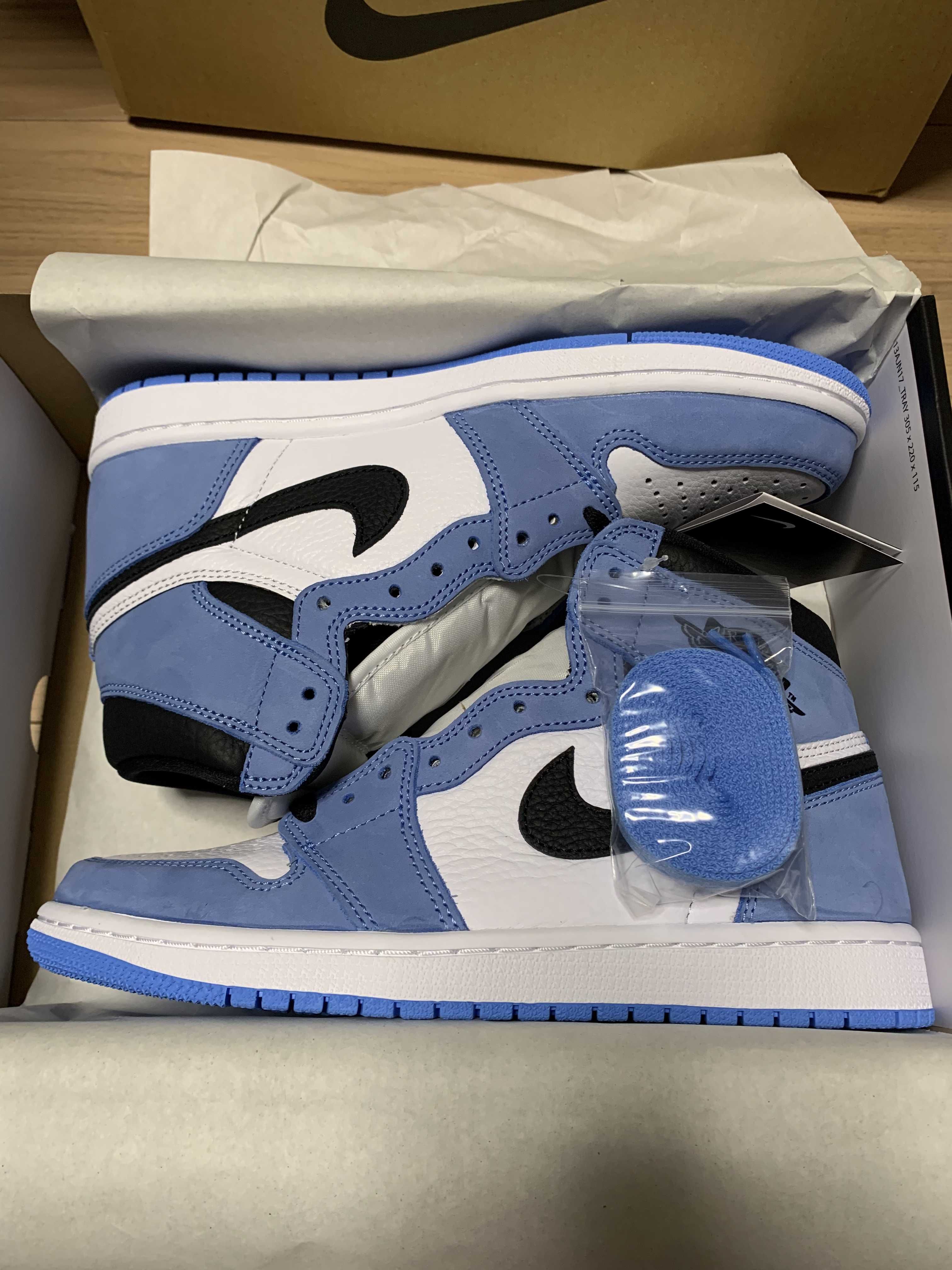Nike Air Jordan 1 High OG "University Blue"