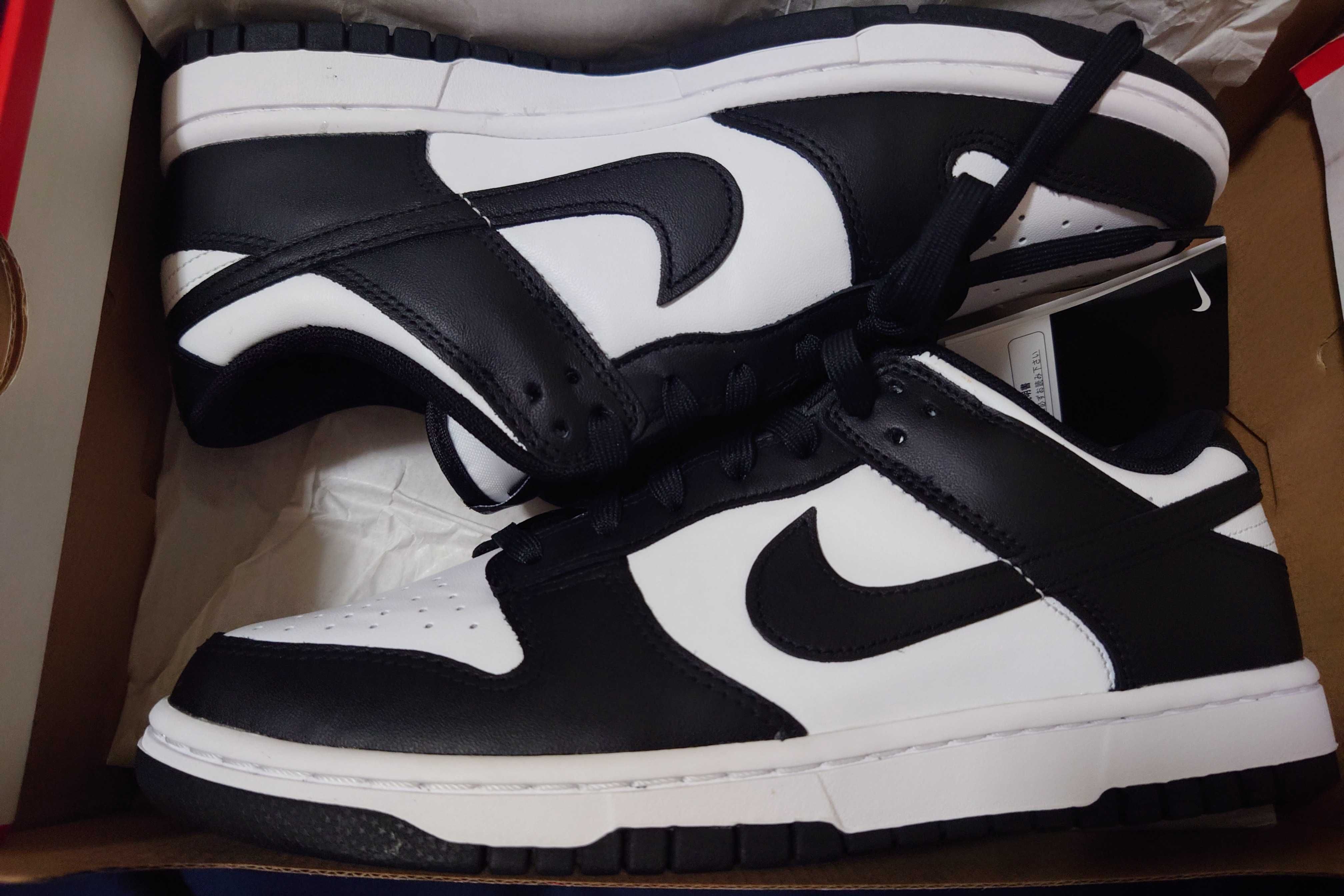 Nike Dunk Low Retro "Panda/White/Black"