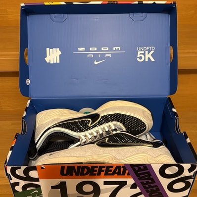 UNDEFEATED × Nike Air Zoom Spiridon "Phantom"