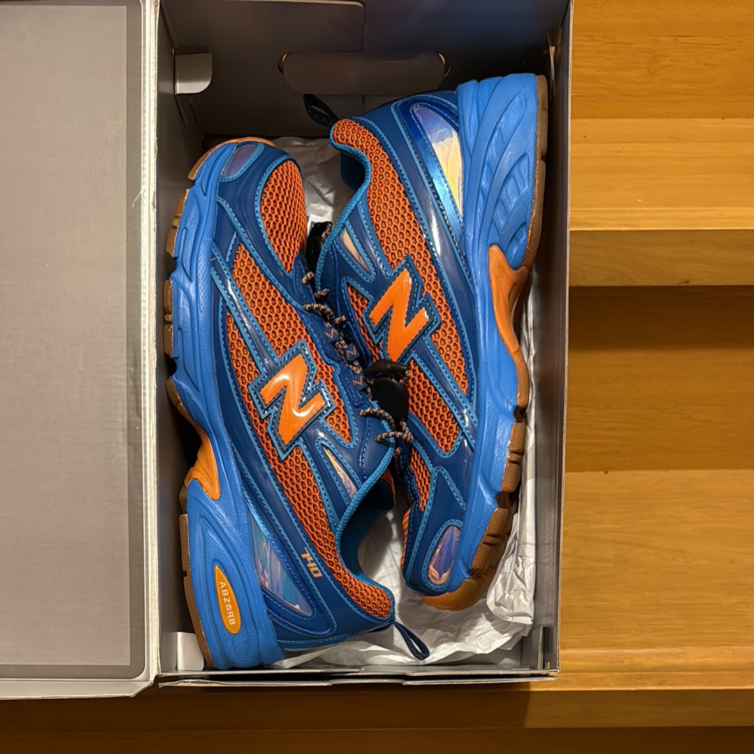 アミーネ × ニューバランス 740V2 "ベンソンテック"