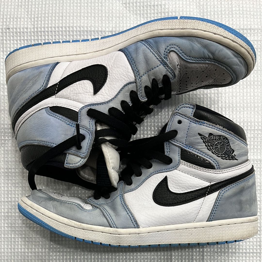 Nike Air Jordan 1 High OG "University Blue"