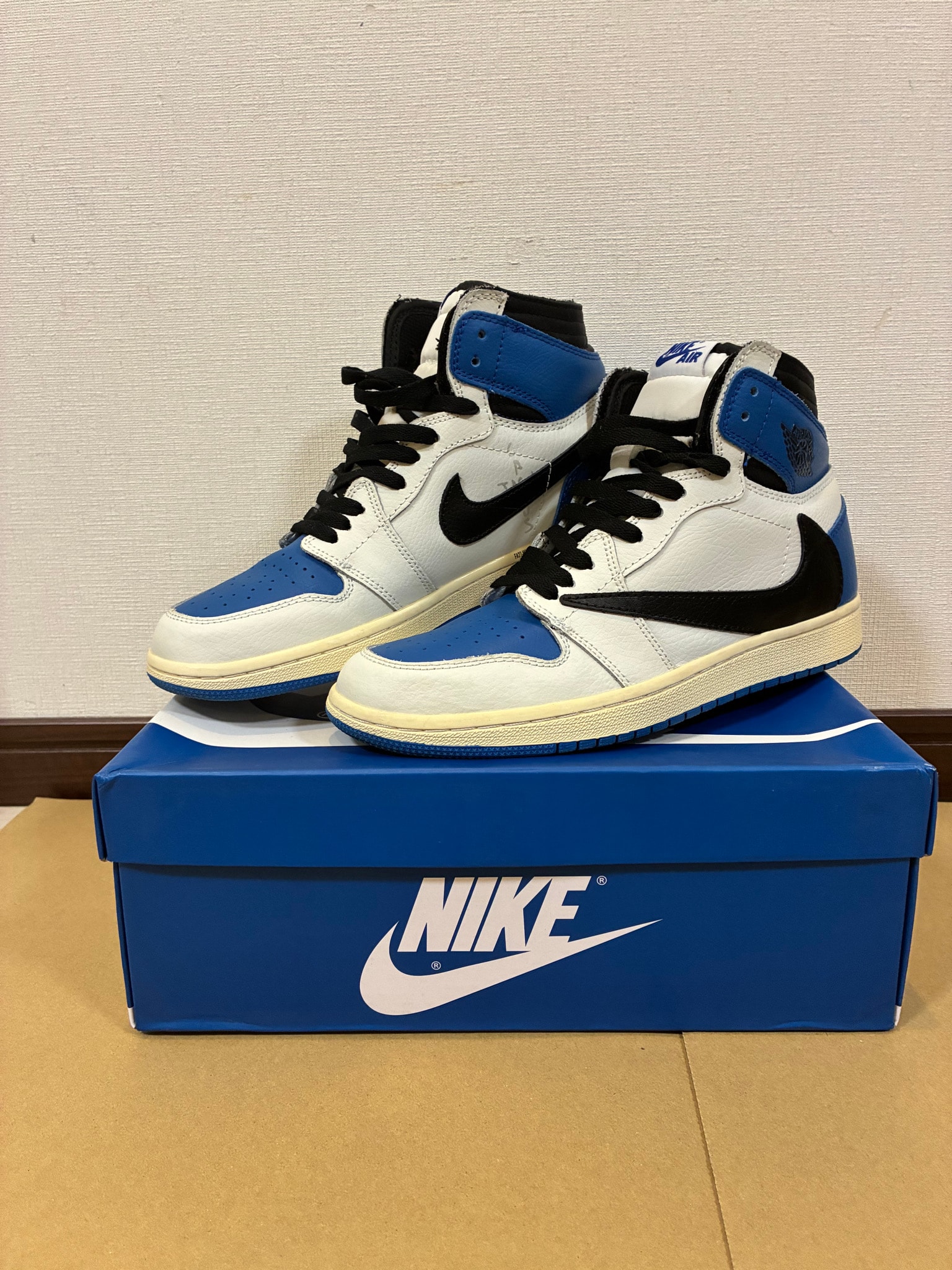 Travis Scott × fragment design × Nike Air Jordan 1 Retro High OG SP "Military Blue"
