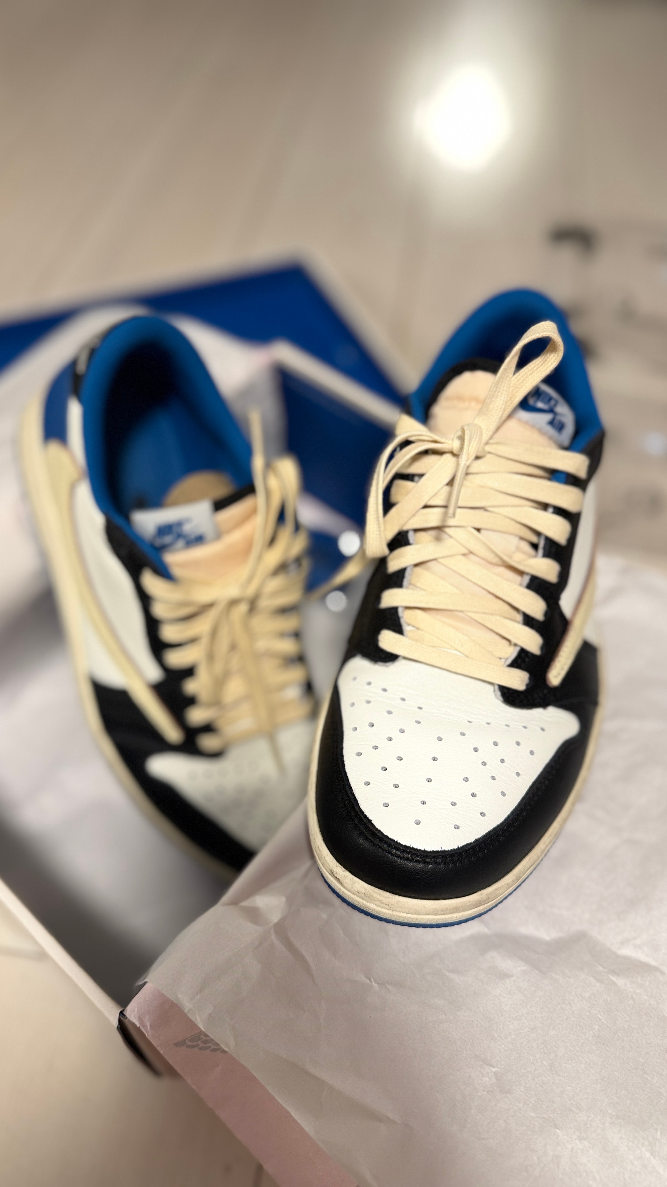 Travis Scott × fragment design × Nike Air Jordan 1 Low OG SP "Military Blue"