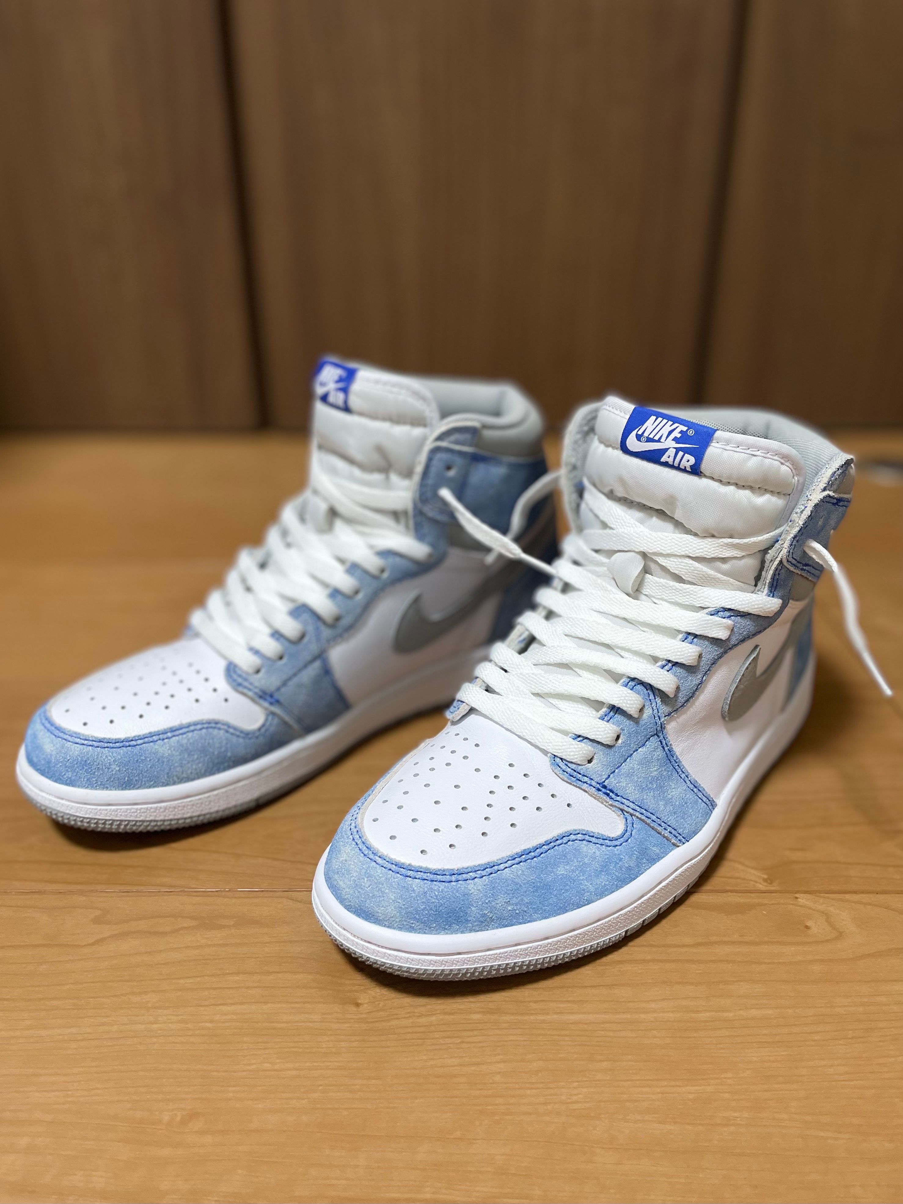 Nike Air Jordan 1 High OG "Hyper Royal"