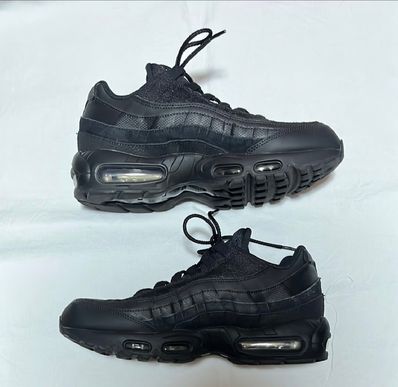 Nike Air Max 95 Essential "Black/Dark Grey/Black"